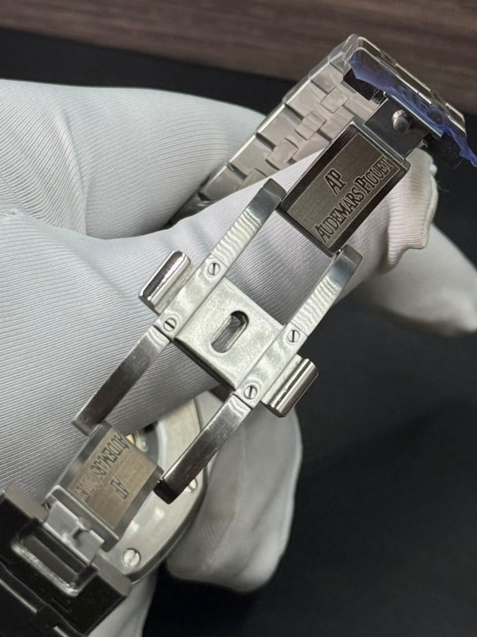 Audemars Piguet Royal Oak Bleu Nuit, Nuage 50 Dial Stainless Steel Automatic 41 mm - Image 6