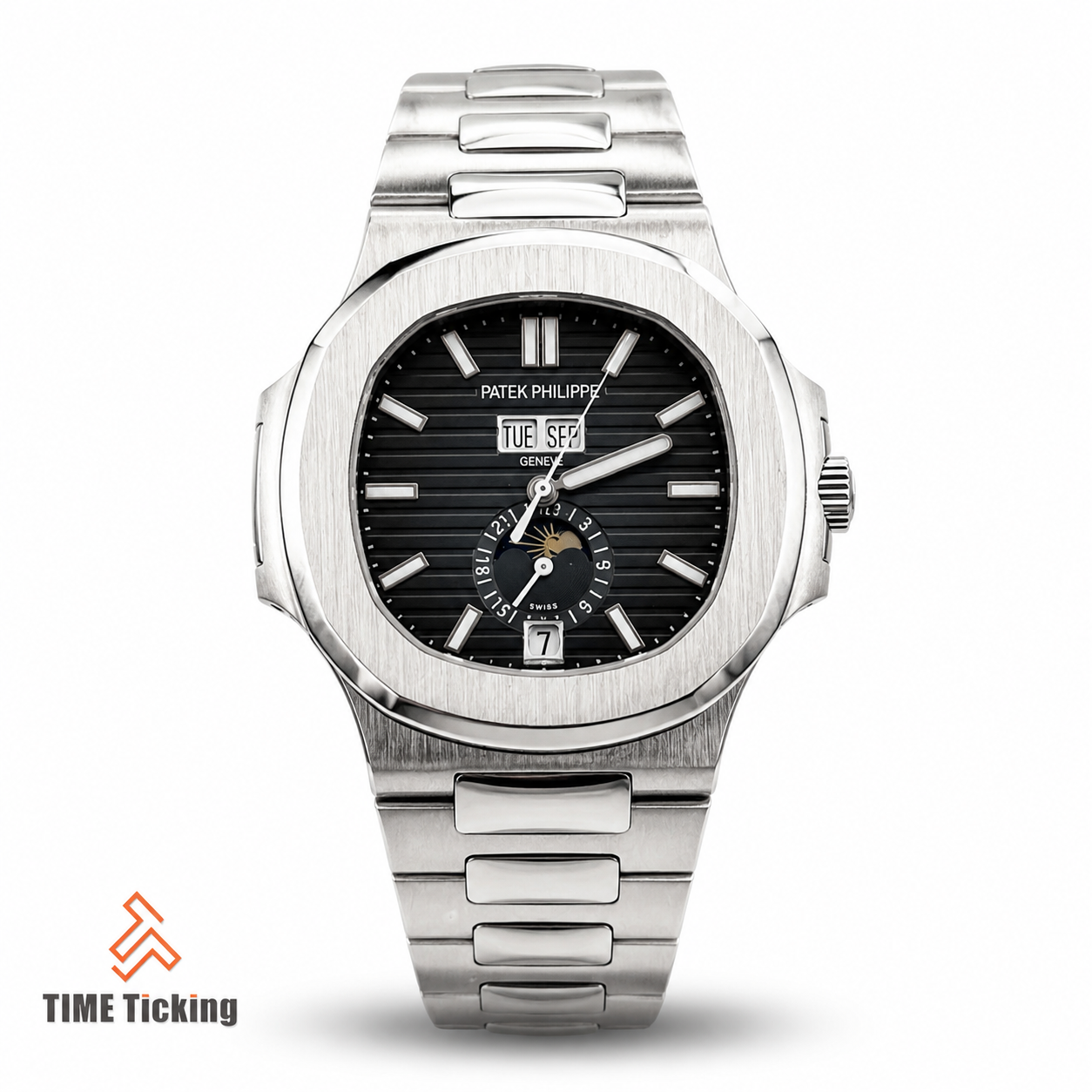 Patek Philippe Nautilus 40mm Stainless Steel Black dial. Automatic Mechanical watches