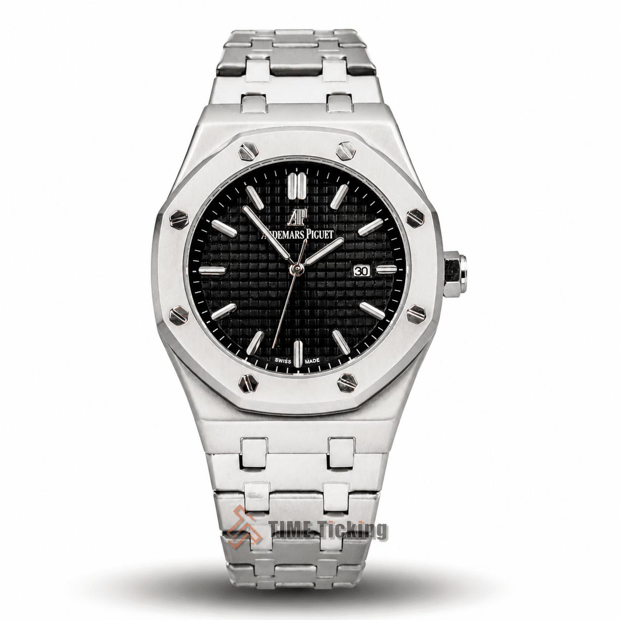 Audemars Piguet Royal Oak AA Grade Replica men's watch with black dial and stainless steel case