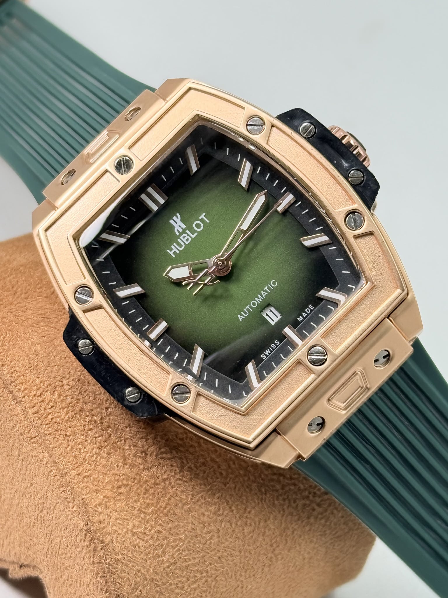 Hublot Spirit of Big Bang Rose Gold Case Green Dial Man’s Watch - Image 7