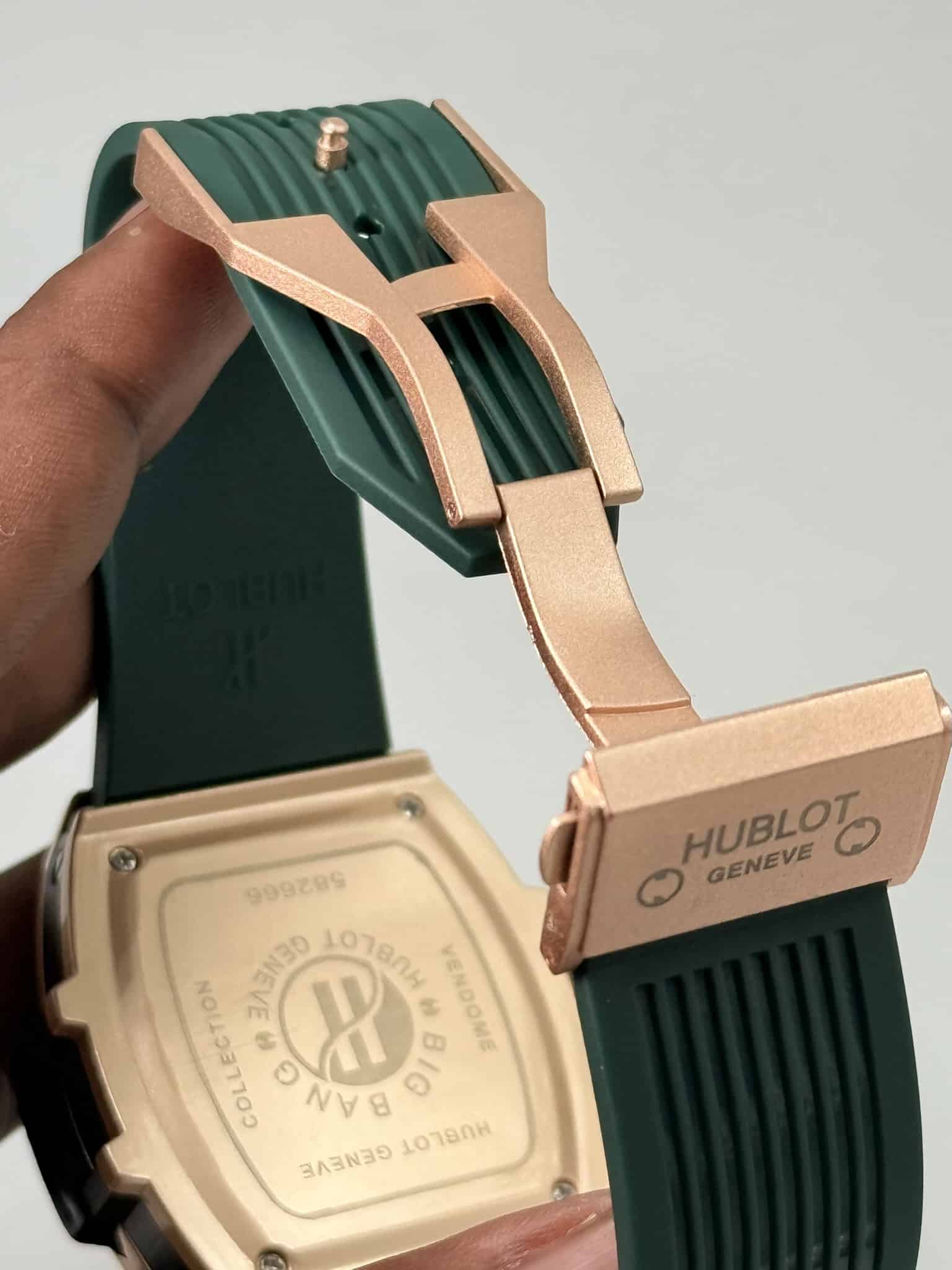 Hublot Spirit of Big Bang Rose Gold Case Green Dial Man’s Watch - Image 8