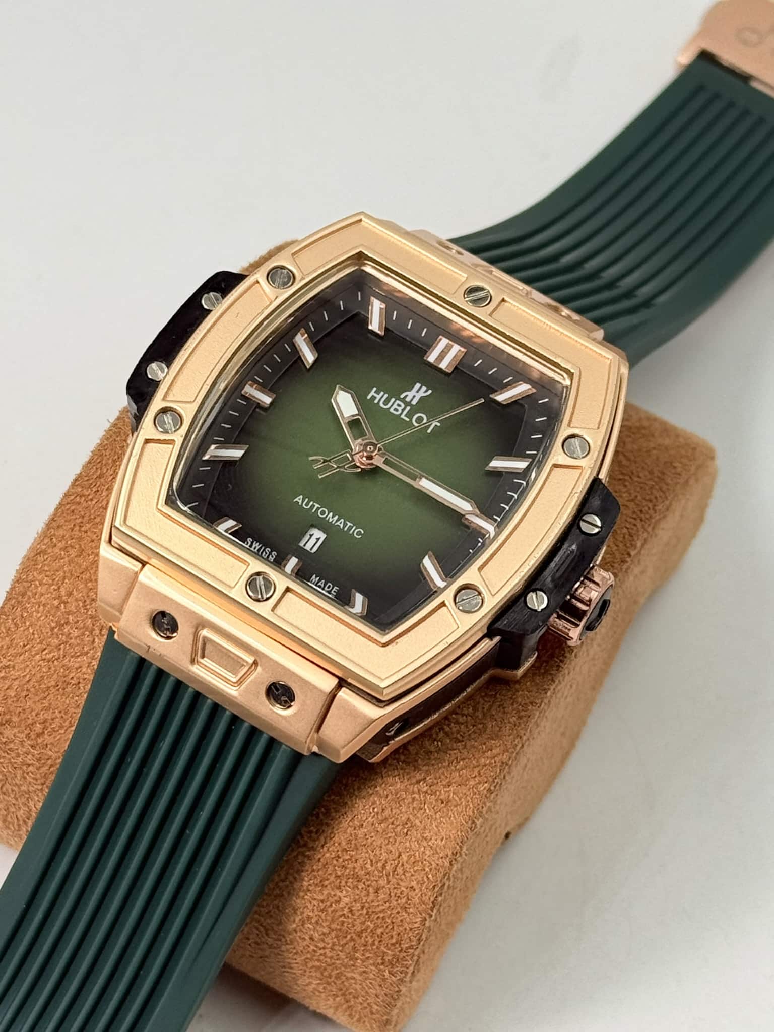 Hublot Spirit of Big Bang Rose Gold Case Green Dial Man’s Watch - Image 5