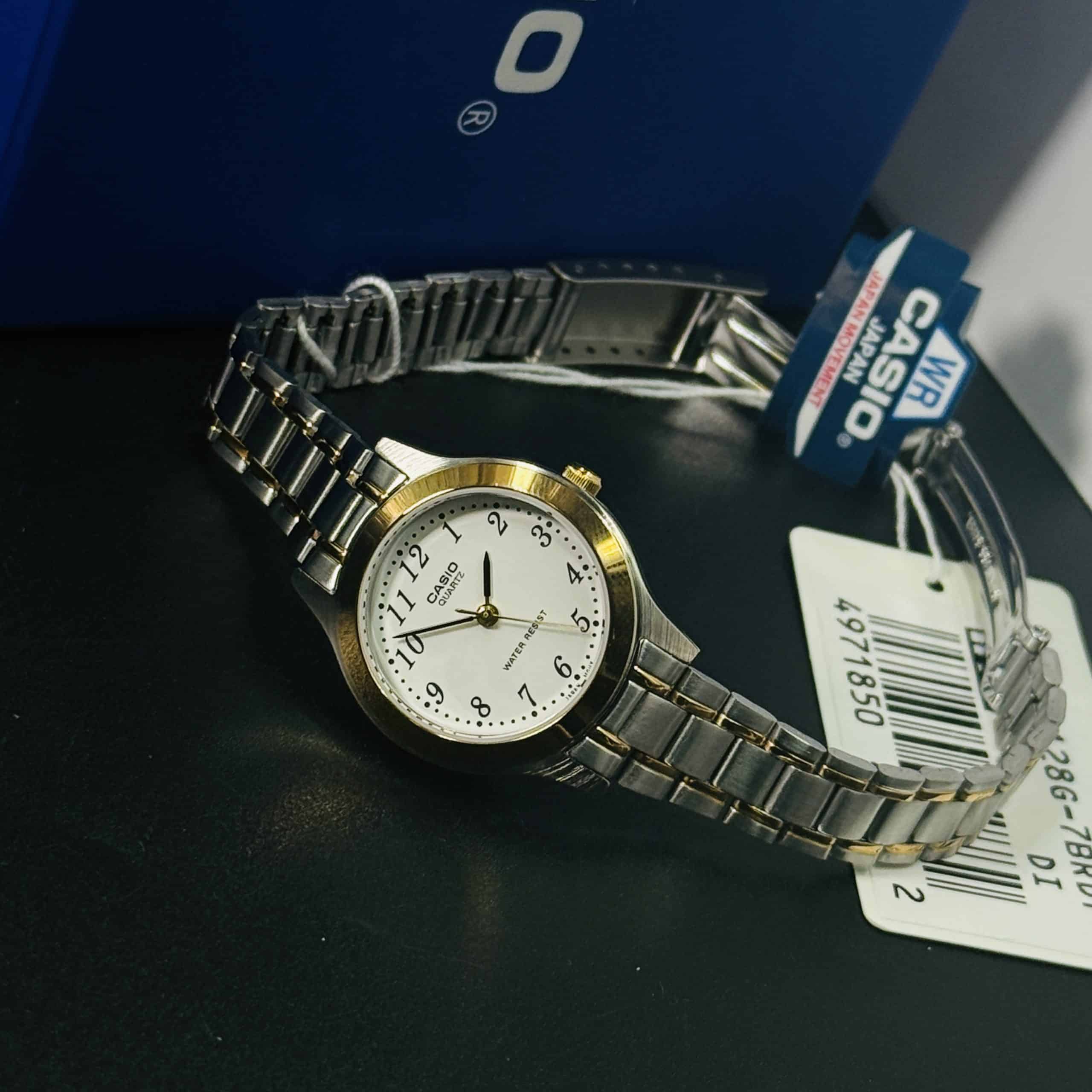 Casio LTP-1128G-7BRDF Women’s Analog Quartz Watch. - Image 2