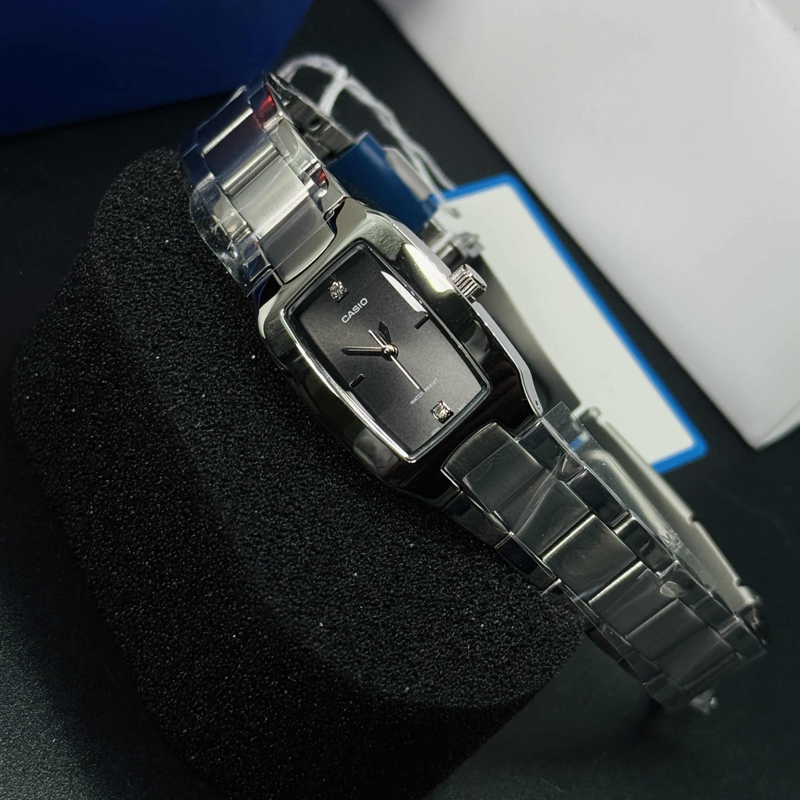 Casio LTP-1165A-1C2DF Women’s Analog Quartz Watch. - Image 2