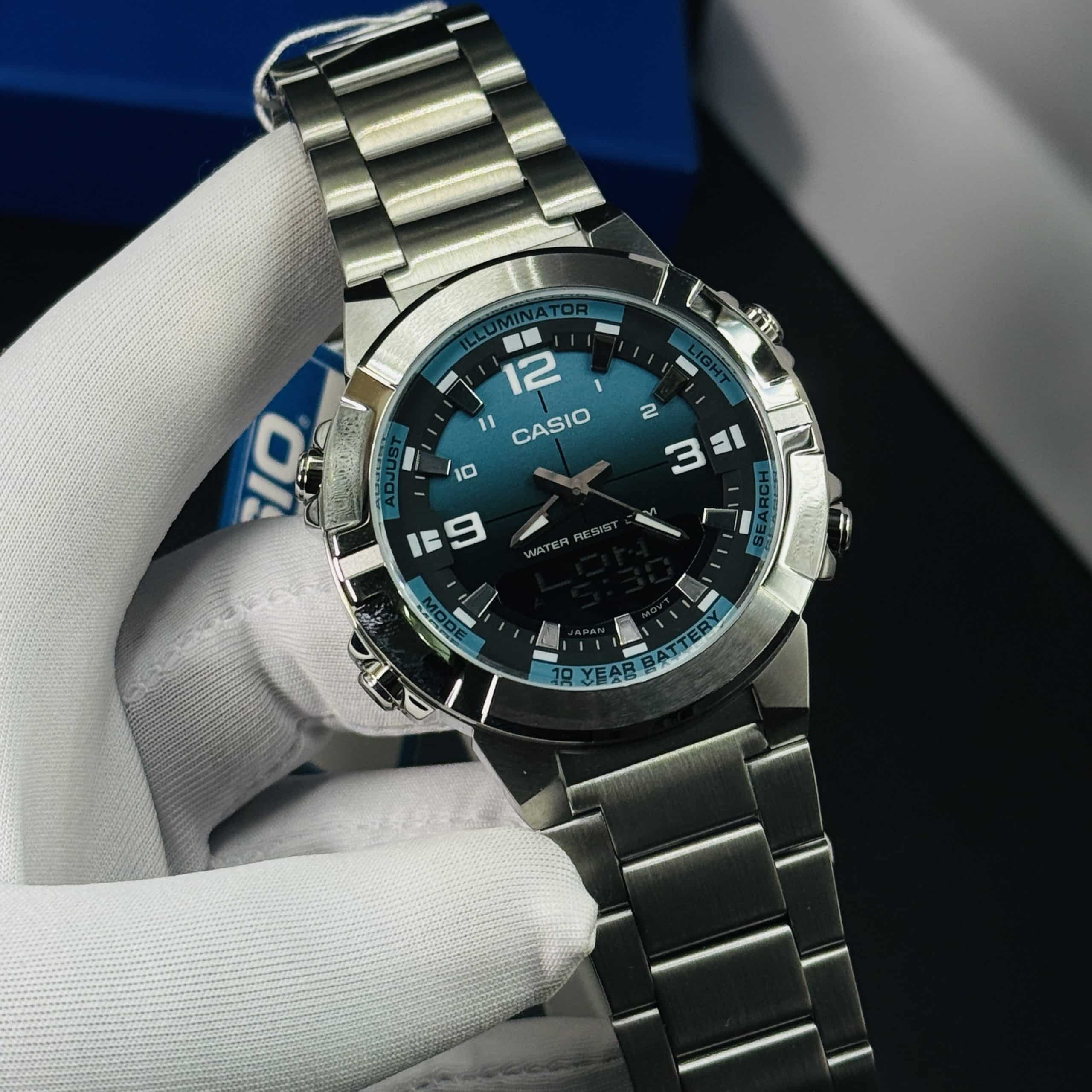 Casio AMW-870DA-2A2VDF Dual Time Analog-Digital Sports Watch. - Image 3