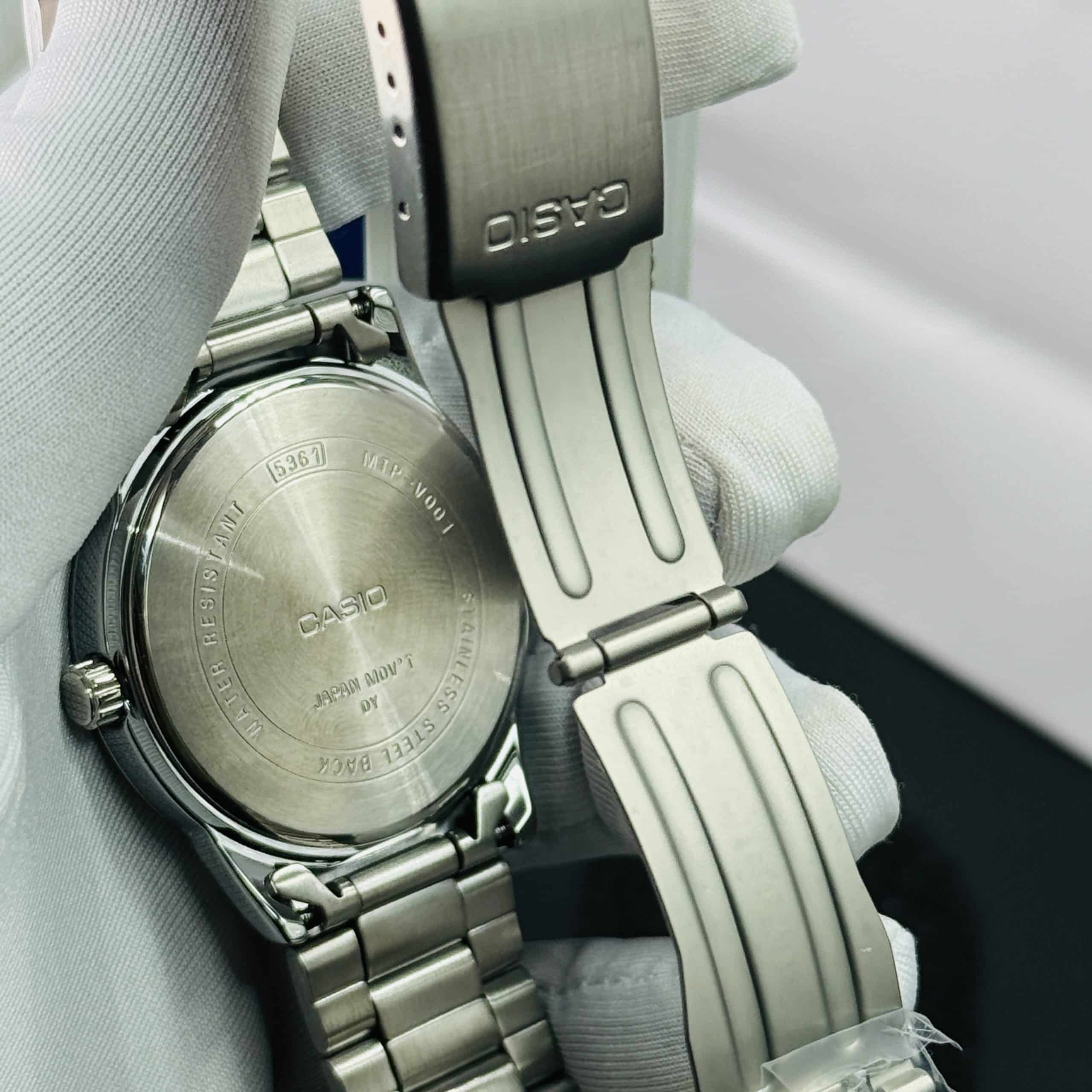 Casio MTP-V001D-1BUDF Stainless Steel Standard Watch. - Image 4