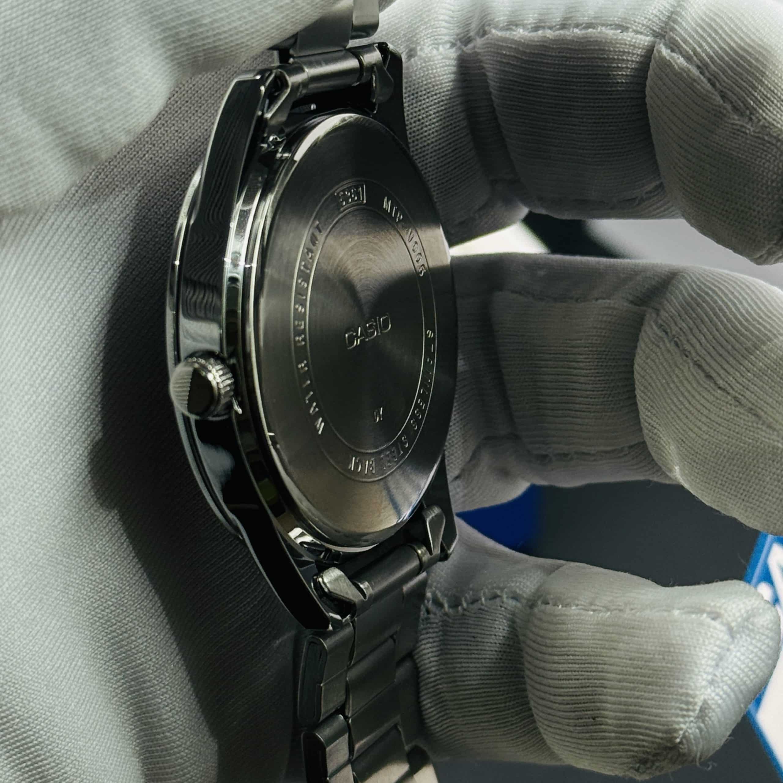 Casio Enticer Series MTP-V005D Stainless Steel Black Dial. - Image 5