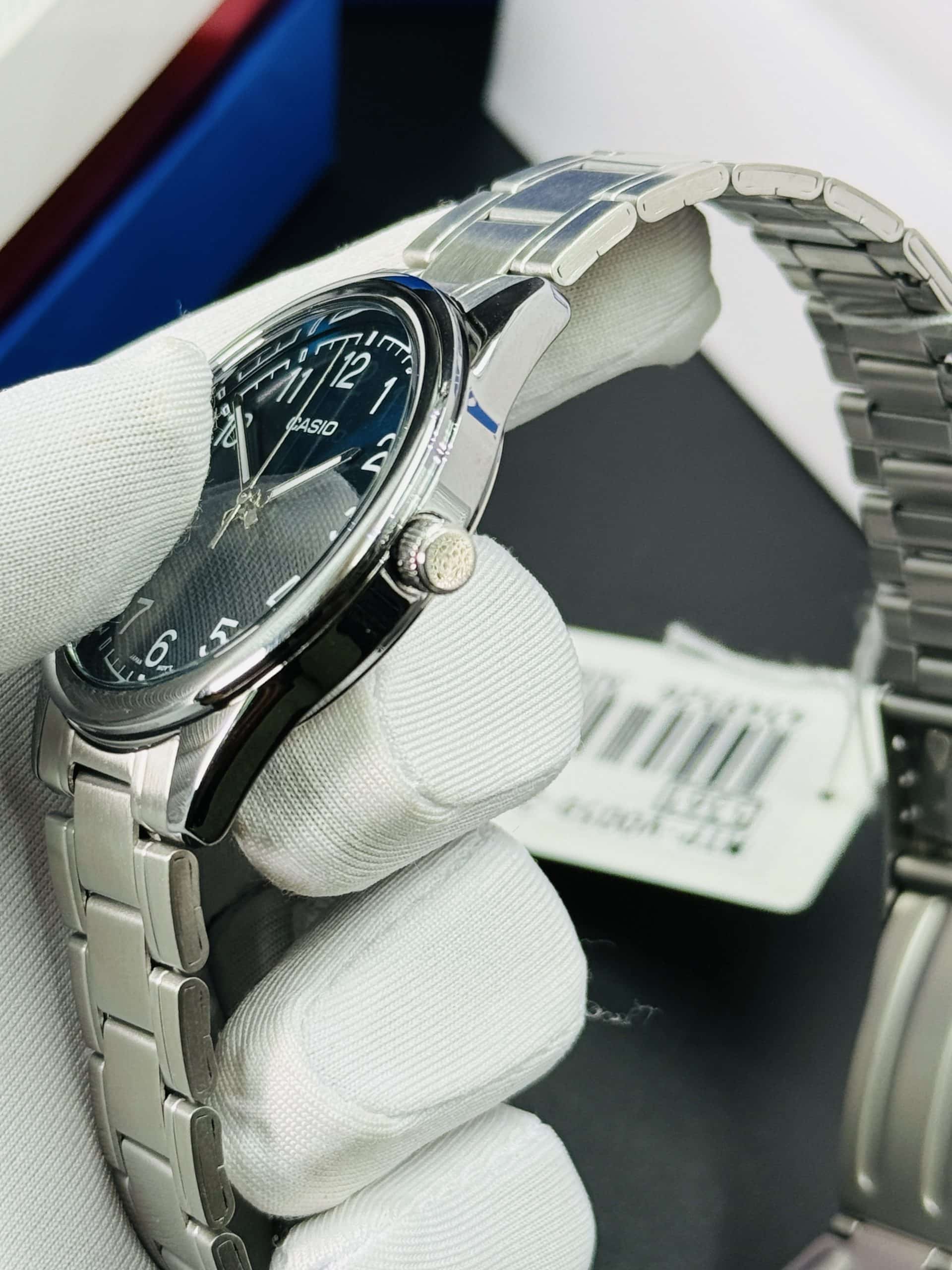 Casio Enticer Series MTP-V005D-2B4UDF Stainless Steel Blue Dial Watch. - Image 4