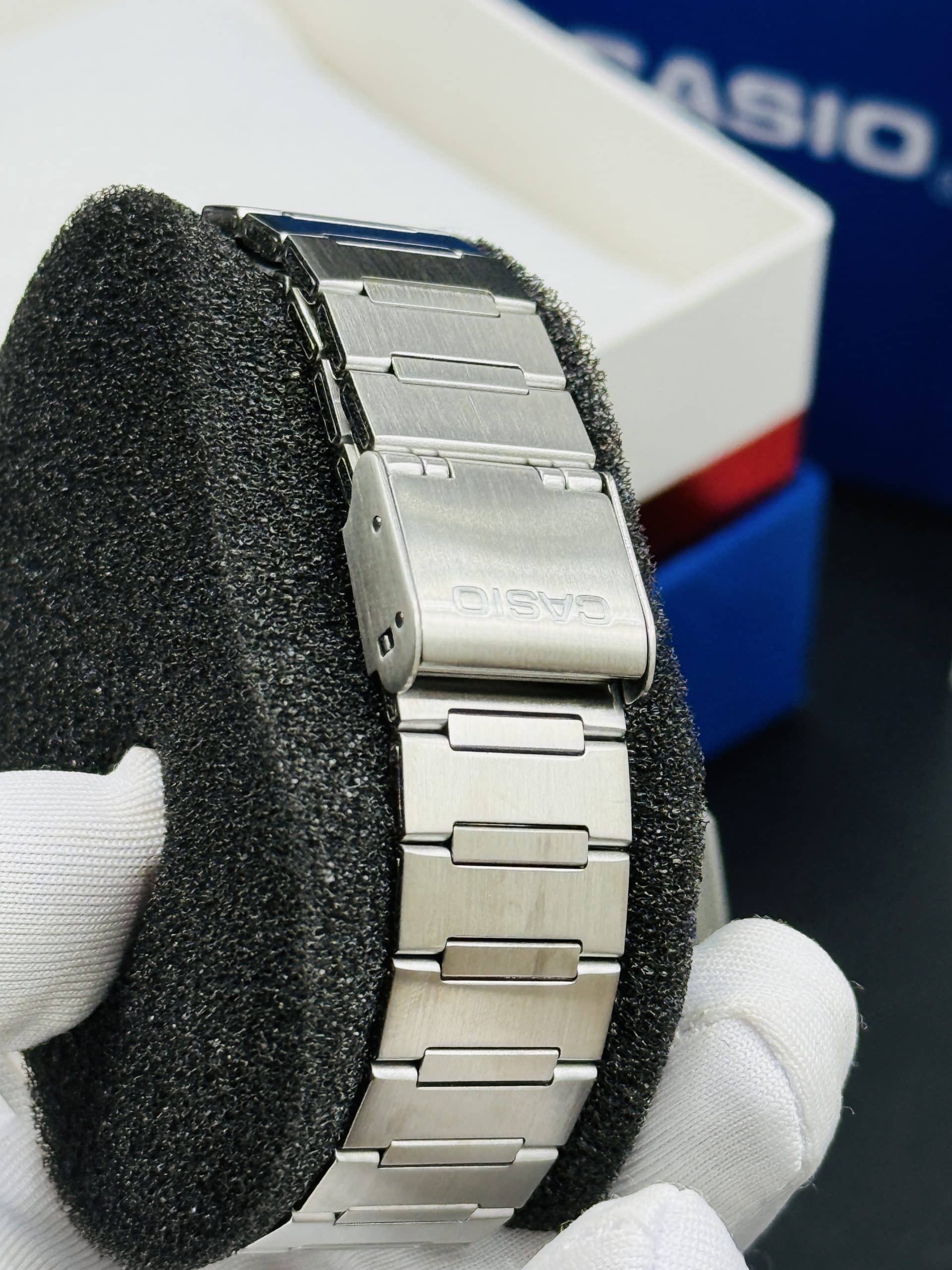 Casio MTP-B185D Blue Dial Men’s Stainless Steel Analog Watch. - Image 7
