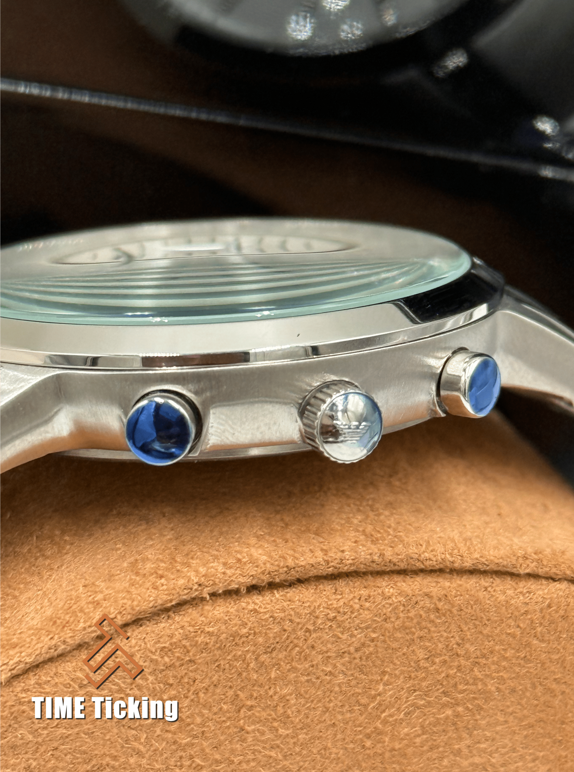 Emporio Armani Renato Chronograph Silver Dial Quartz Men’s Watch. - Image 5