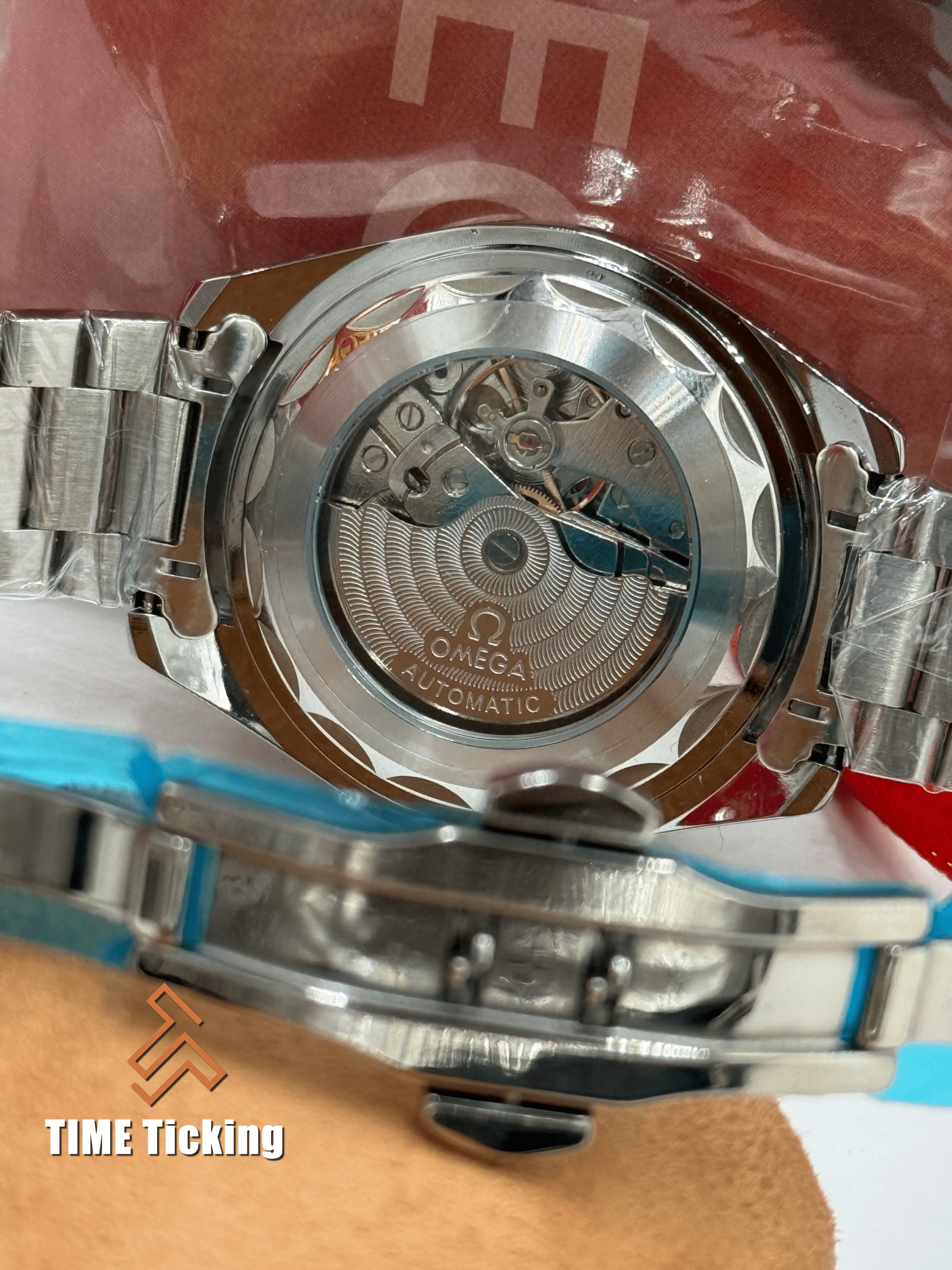 Omega Seamaster Aqua Terra Co-Axial Master Red Dial men’s watch - Image 10