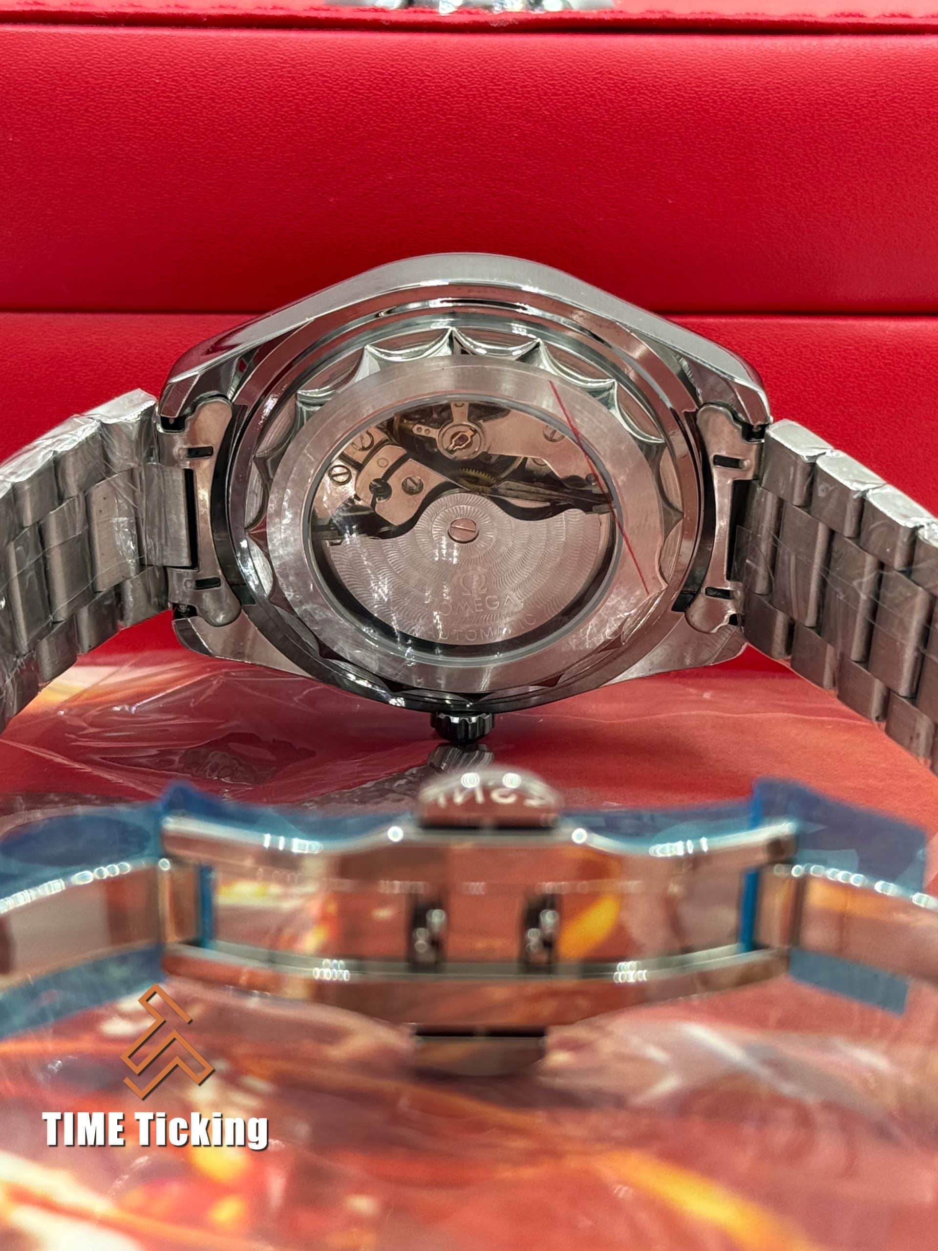 Omega Seamaster Aqua Terra Co-Axial Master Red Dial men’s watch - Image 11