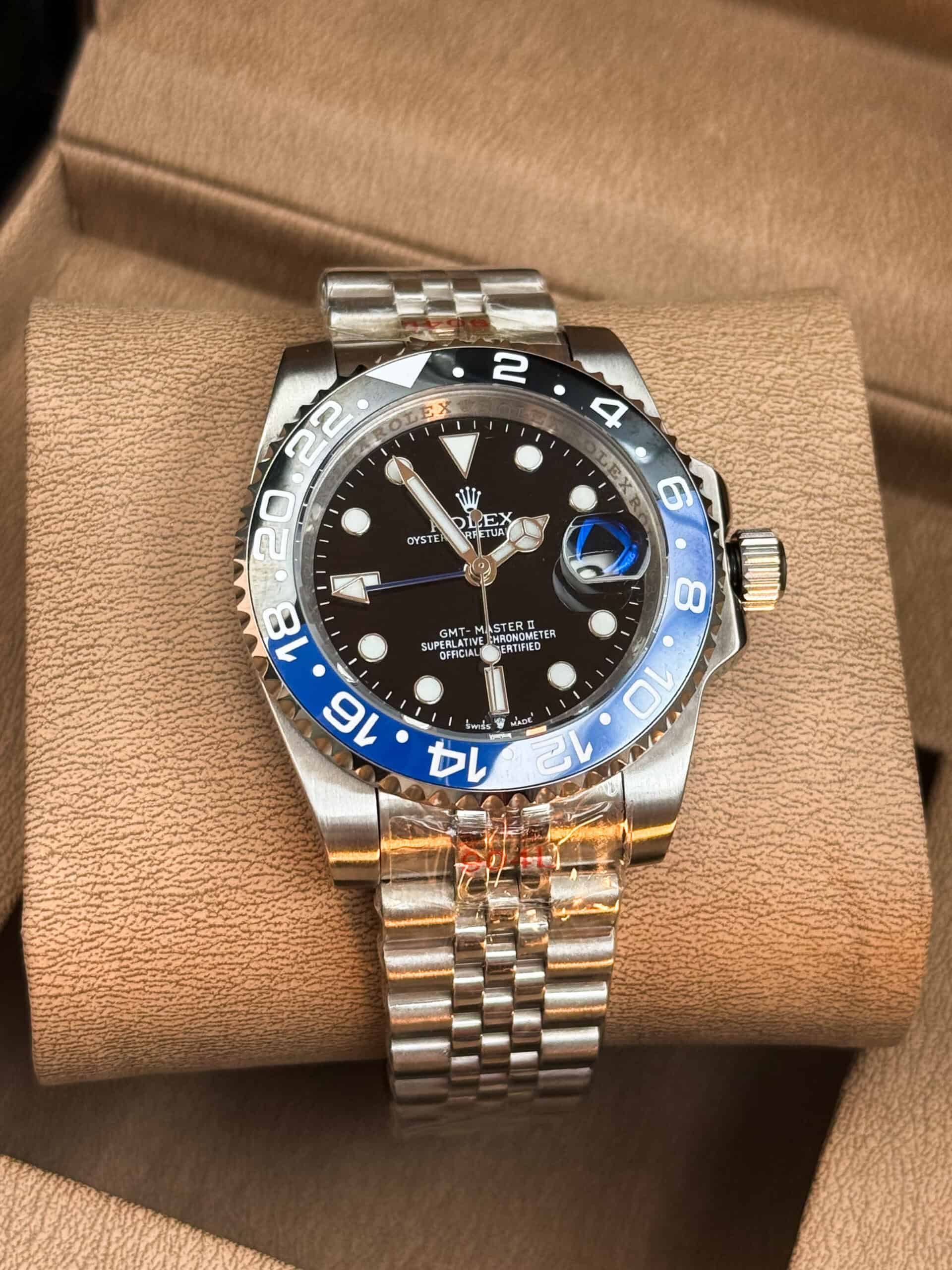Rolex GMT-Master 40mm black dial and distinctive blue and black Cerachrom bezel - Image 2