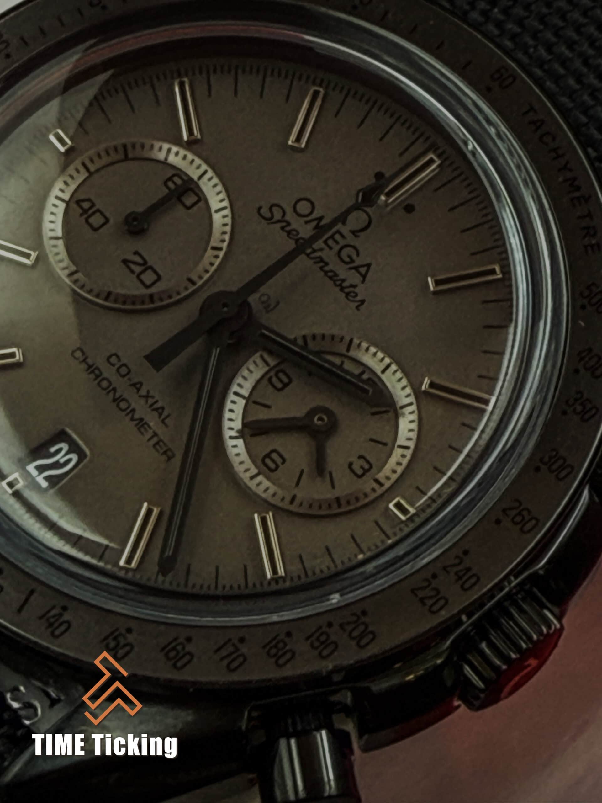 Omega Speedmaster Dark Side of theMoon All Black - Image 4