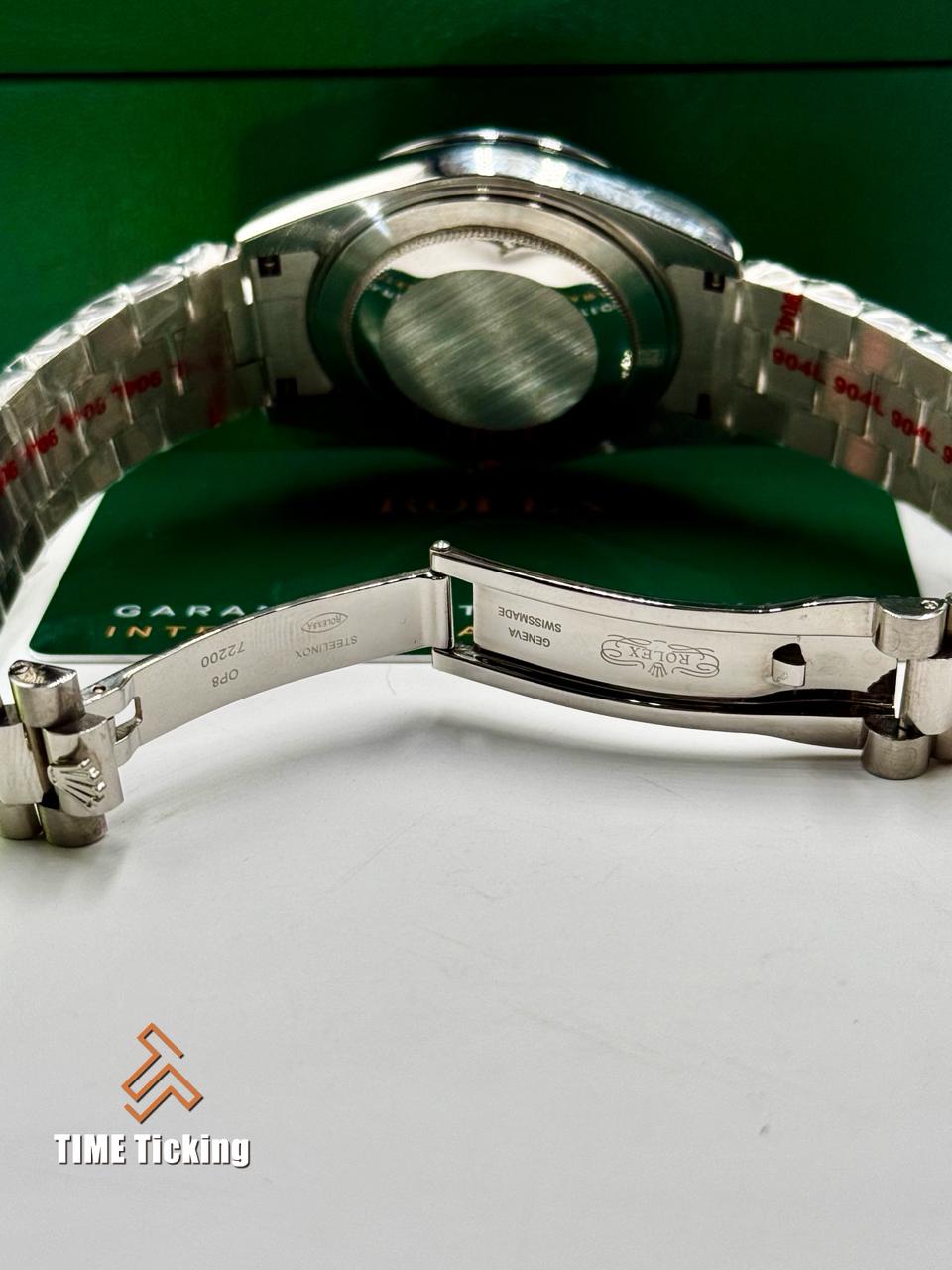 Rolex Datejust 41mm Roman Dial Oyster Bracelet Stainless - Image 5