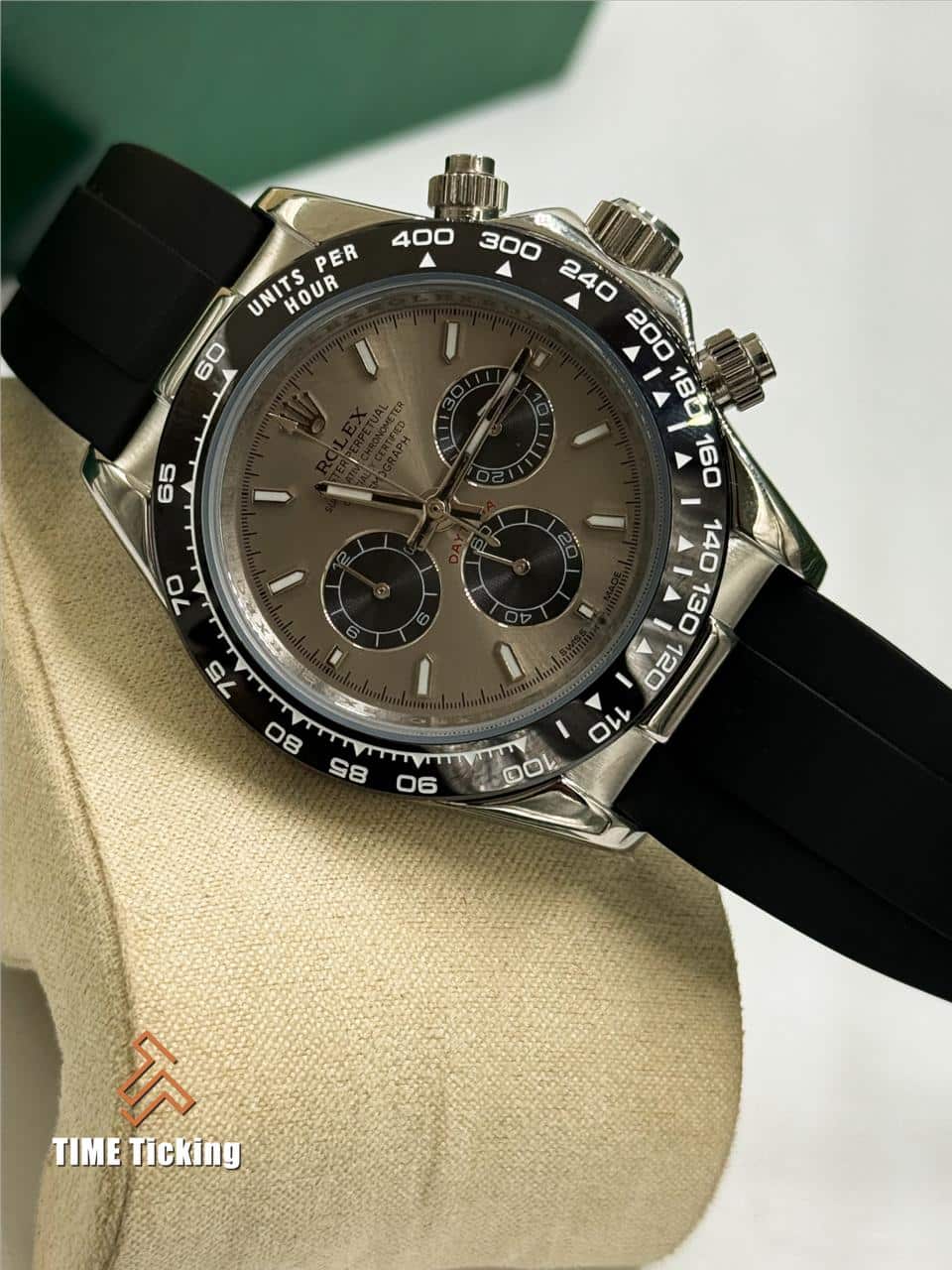 Rolex Cosmograph Daytona Grey Dial Black Belt Oyster Men’s Watch - Image 2