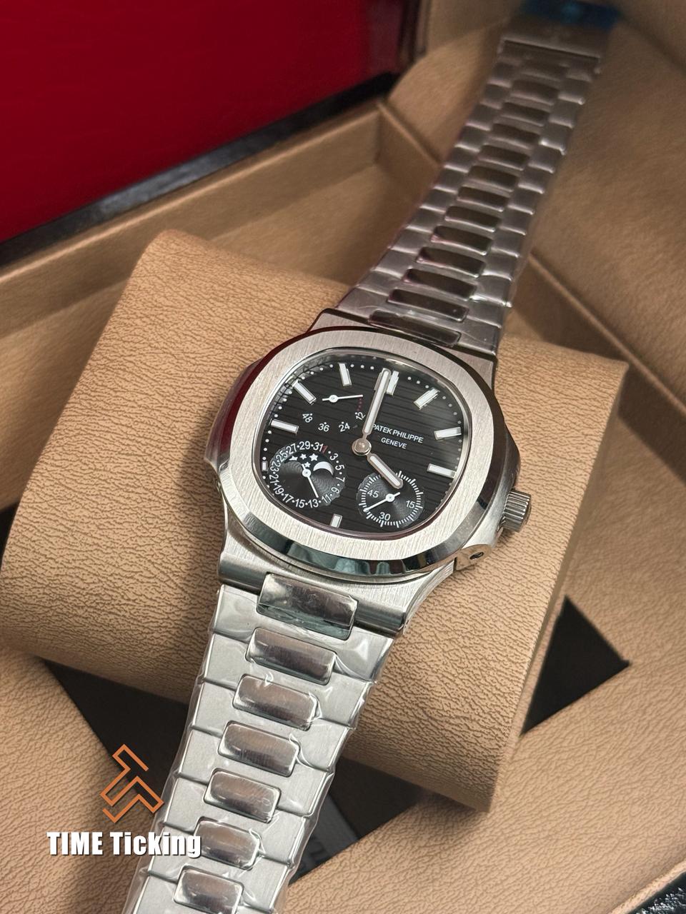 Patek Philippe Nautilus Moonphase 40mm Stainless Steel Black Gradient dial. - Image 3