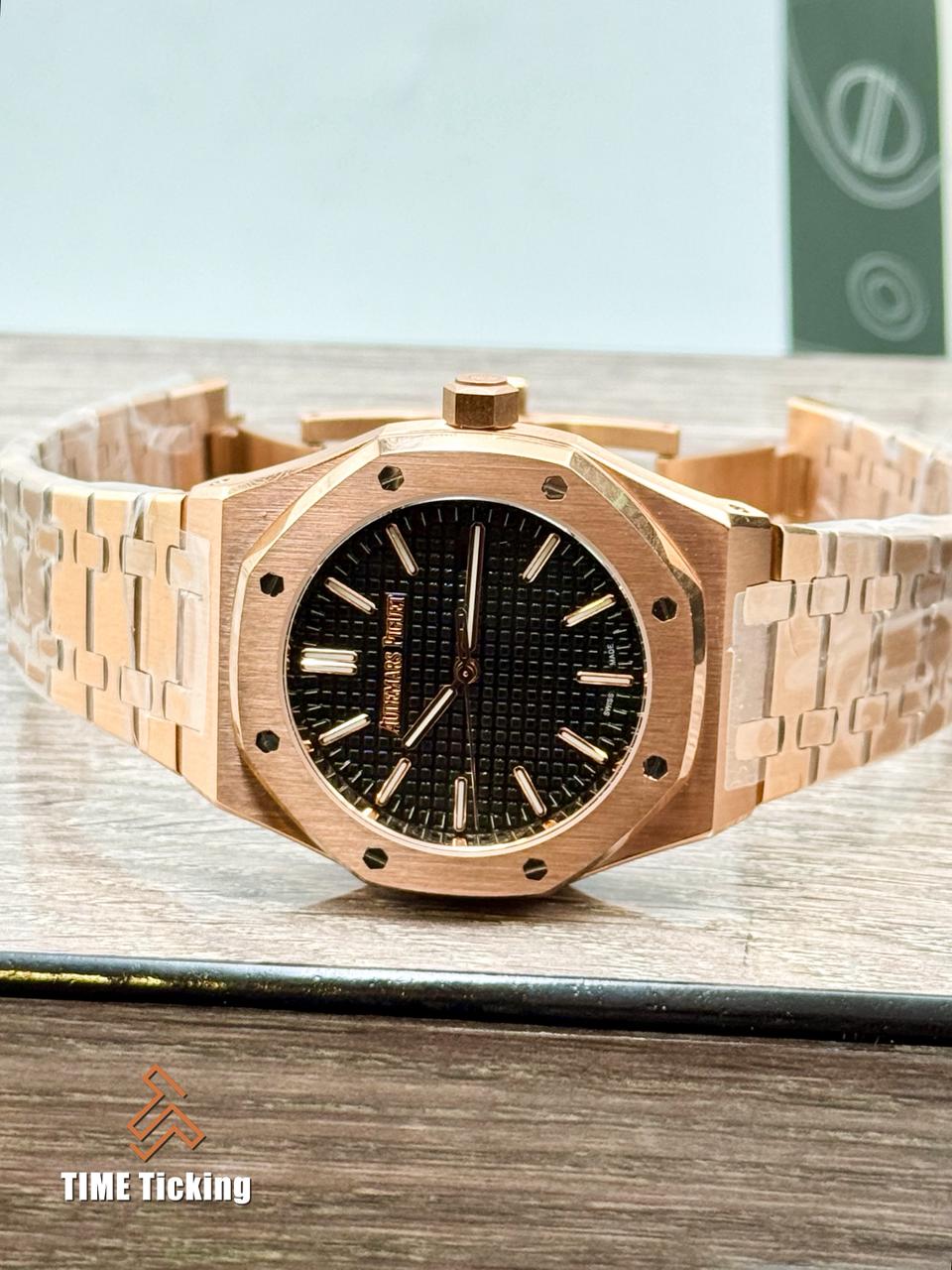 Audemars Piguet Royal Oak Black Dial Rose Gold Automatic 41 mm 50th Anniversary Edition - Image 4