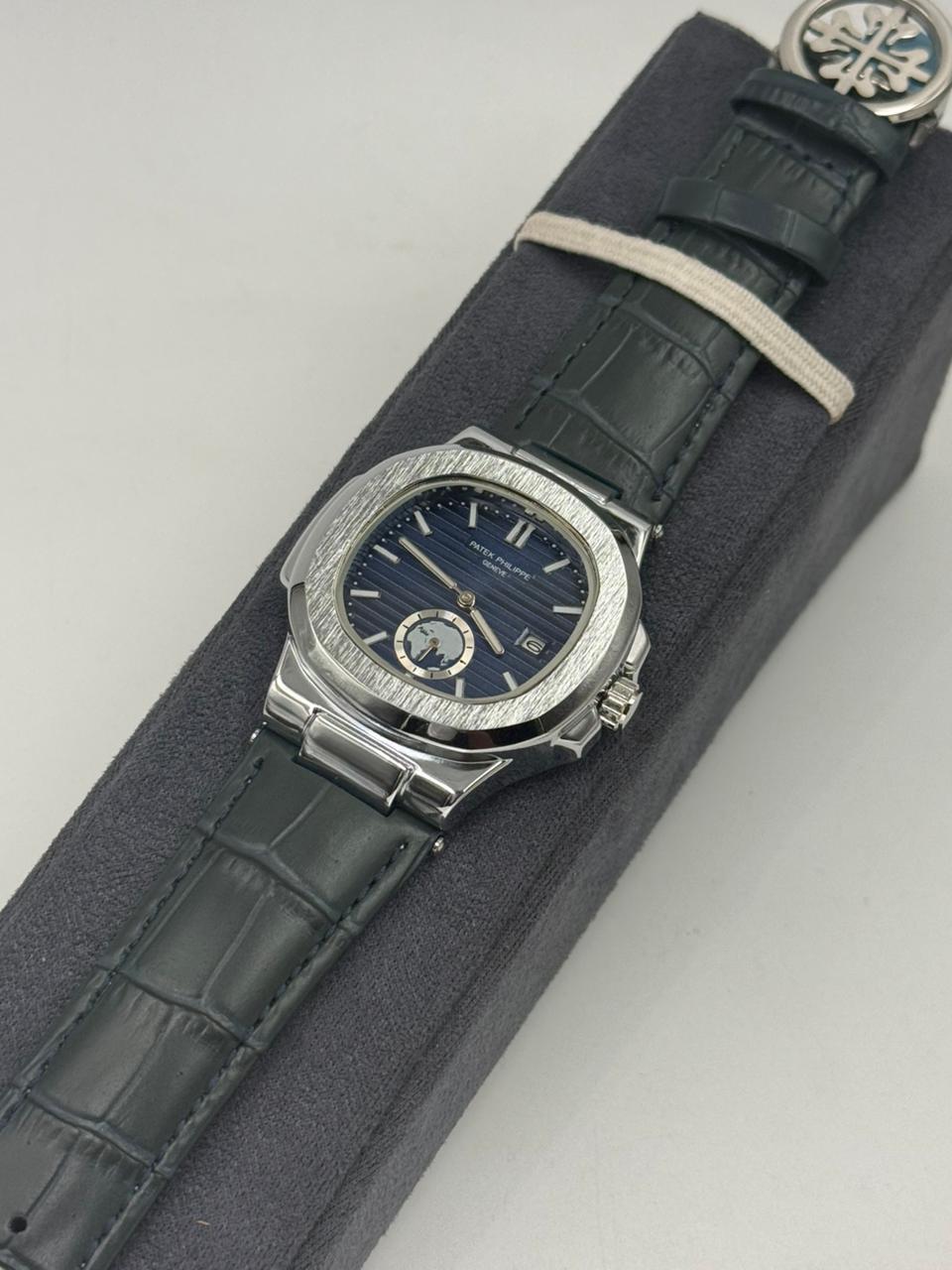 Patek Philippe Nautilus Annual Calendar Leather Belt (Dark Blue) - Image 2