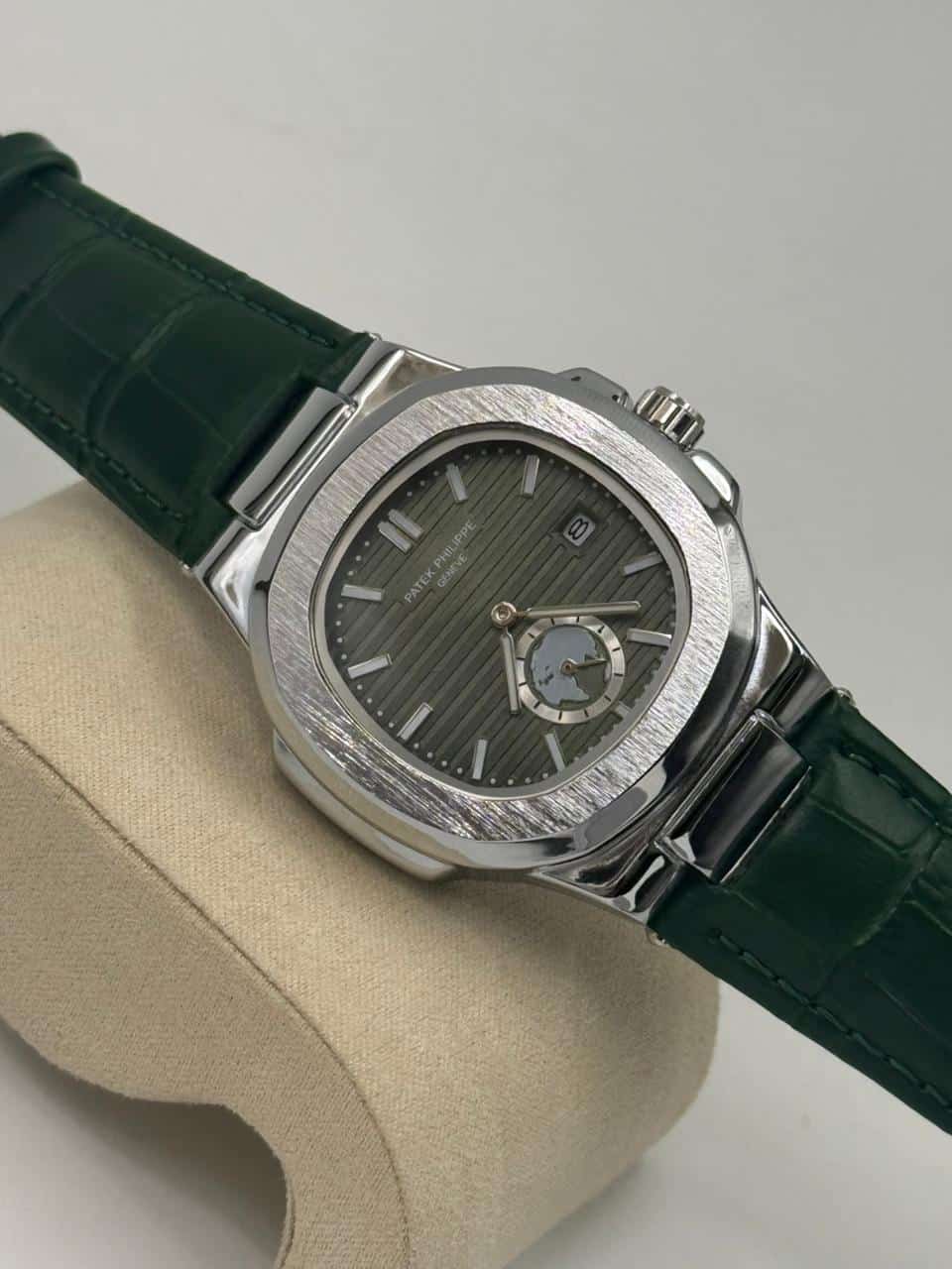 Patek Philippe Nautilus Annual Calendar Leather Belt (Green) - Image 2