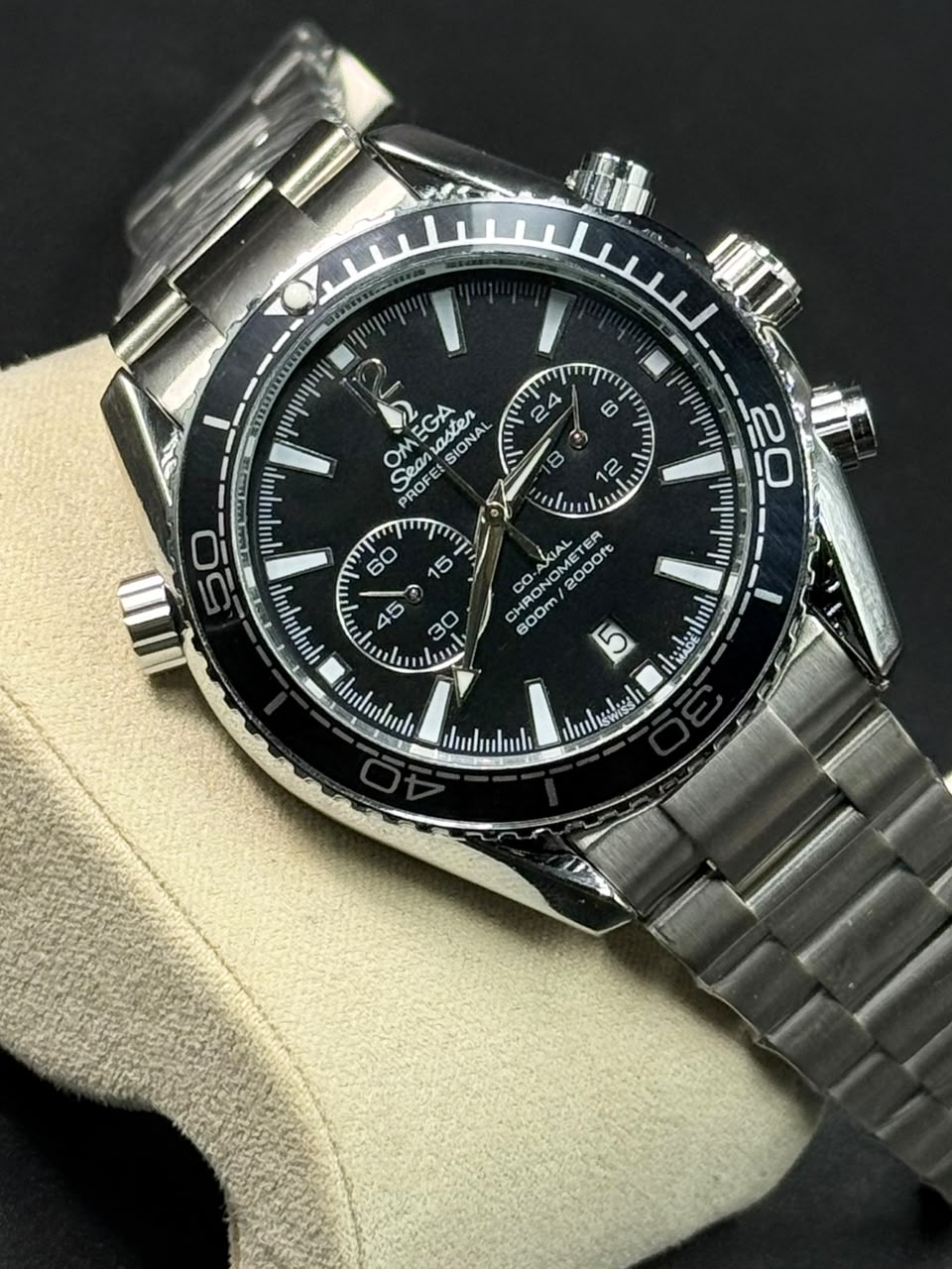 Omega Seamaster Planet Ocean 600M Co-Axial Master Chronometer Chronograph (Black) - Image 3