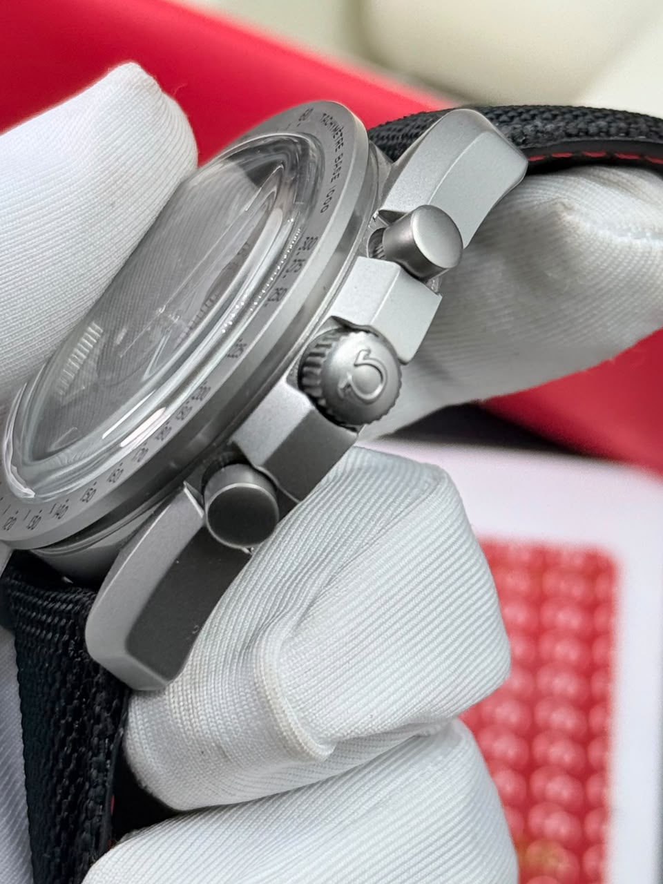 OMEGA Speedmaster Moonwatch “Grey Side of the Moon” - Image 5