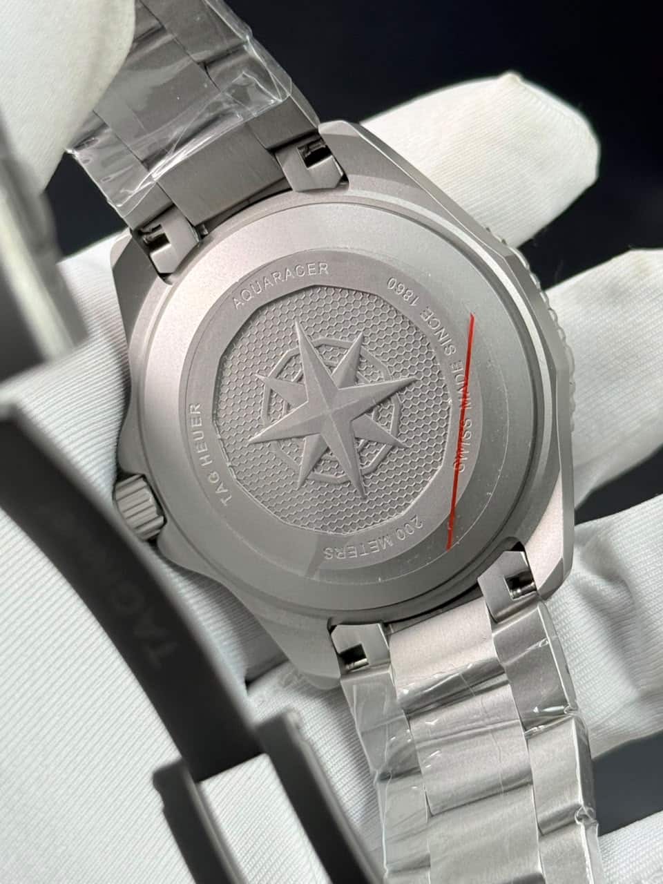 TAG Heuer Aquaracer Professional 200 Solargraph ice blue Dial Mens Watch. - Image 6