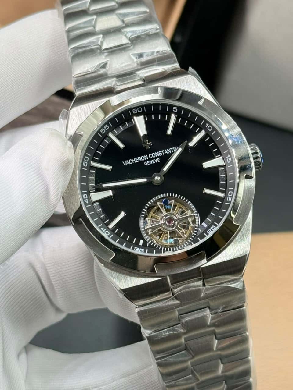Vacheron Constantin Overseas Tourbillon Manual Winding Men's Watch Black. - Image 5