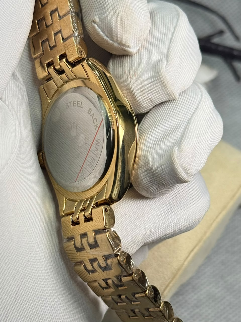 Rolex Oyster Perpetual Datejust watch for women - Image 9