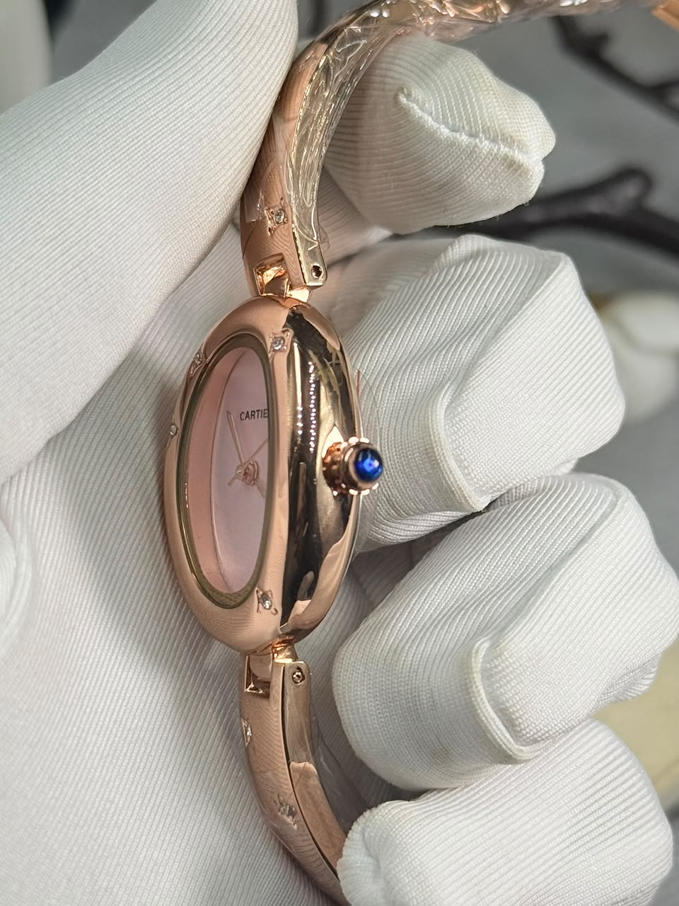 Cartier Baignoire Allongée Bangle Women’s Watch pink Dial Rose Gold Case - Image 4