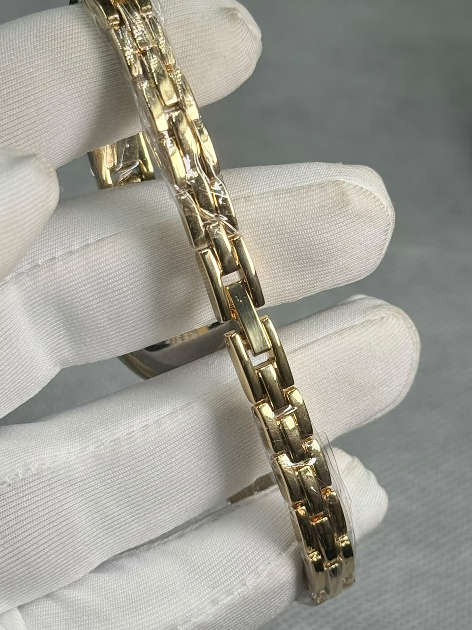 Cartier Baignoire Allongée Bangle Women’s Watch turquoise Blue Dial Gold Case - Image 6