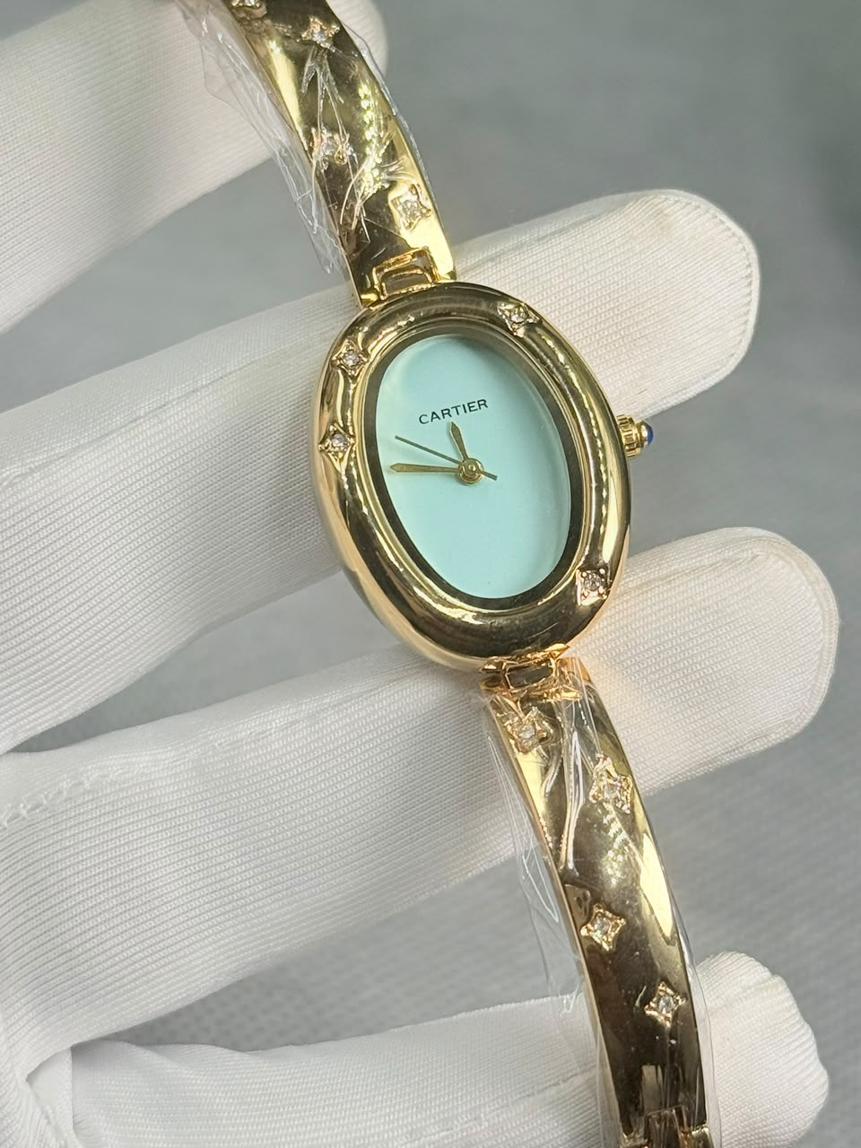 Cartier Baignoire Allongée Bangle Women’s Watch turquoise Blue Dial Gold Case - Image 2