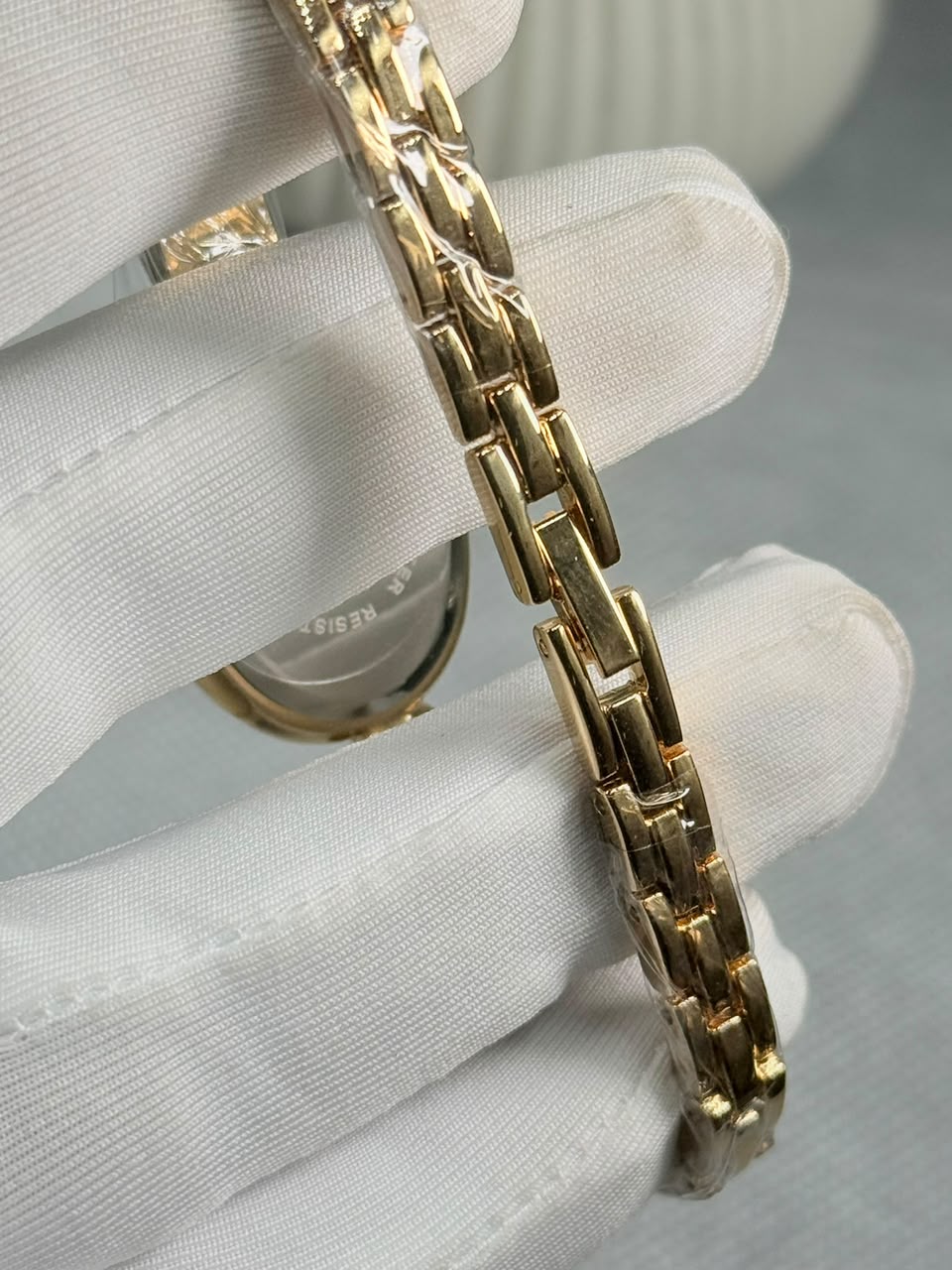 Cartier Baignoire Allongée Bangle Women’s Watch Black Dial Gold Case - Image 8