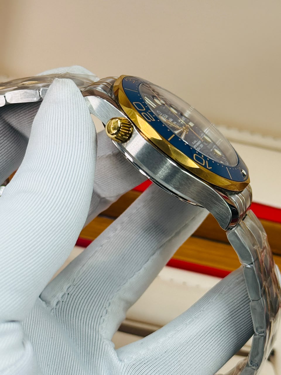 Two-tone Omega Seamaster Diver 300M Co-Axial Master Chronometer. - Image 5