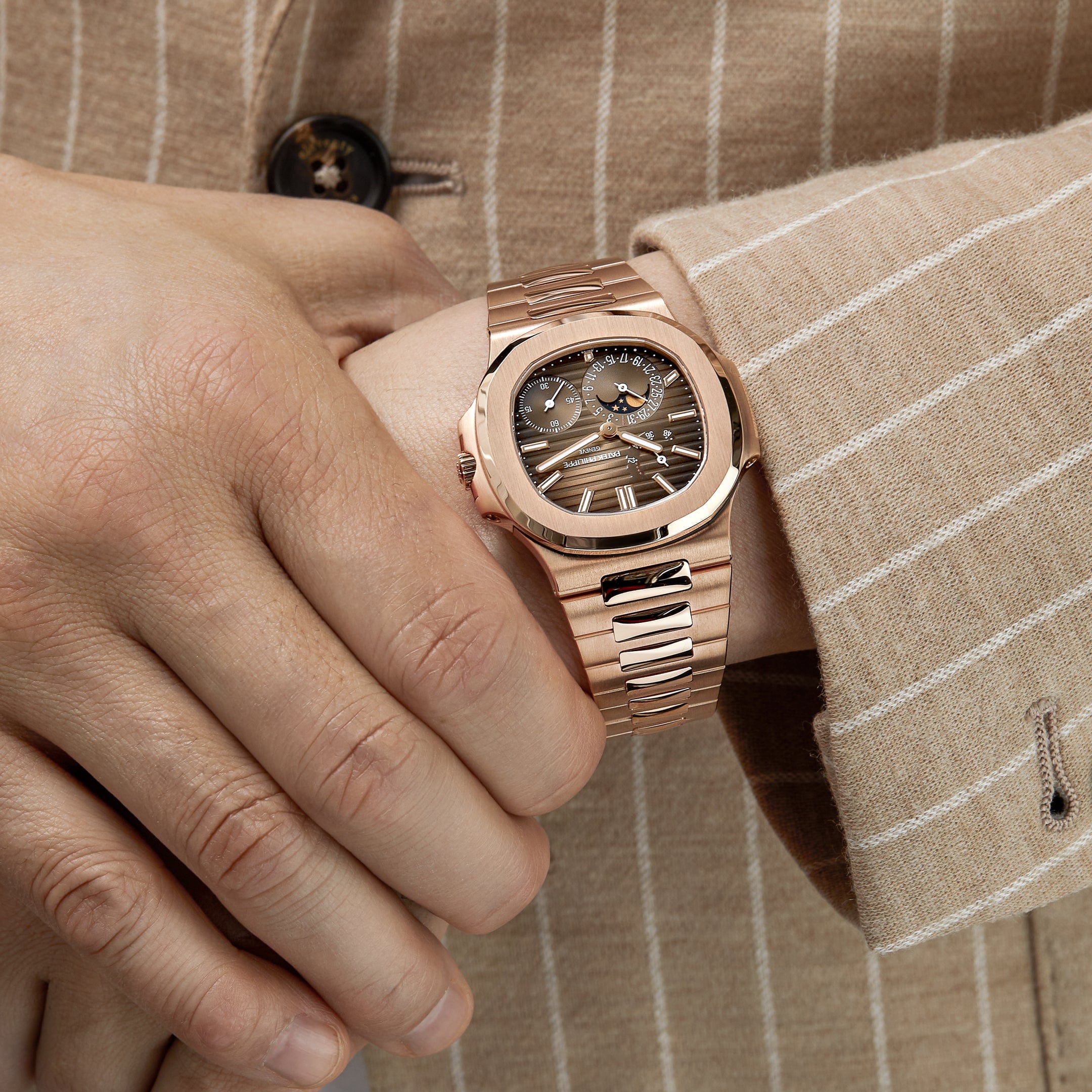 Patek Philippe Nautilus Moonphase 40mm Rose Gold Stainless Steel Brown dial. - Image 3