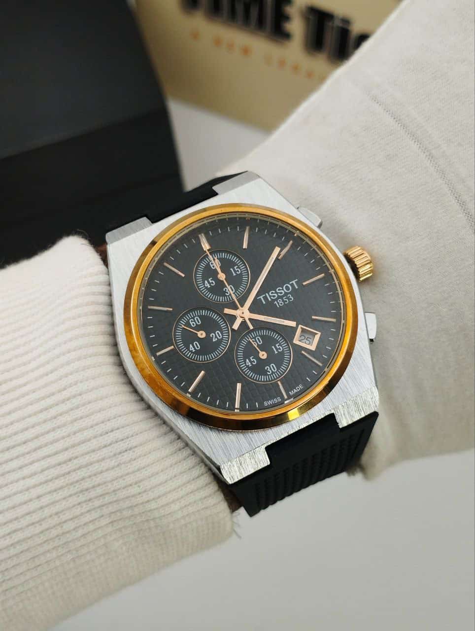 TISSOT PRX 40MM Quartz Black Rubber belt Black Dial golden case Men’s Watch. - Image 3