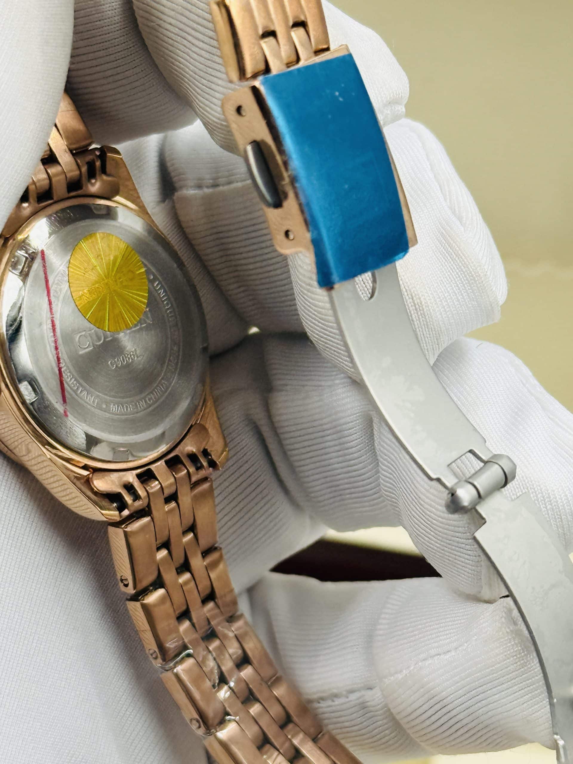 CURREN 9086 Women's Gold Watch with Turquoise Blue Dial and Crystal Bezel | Time Ticking - Image 5