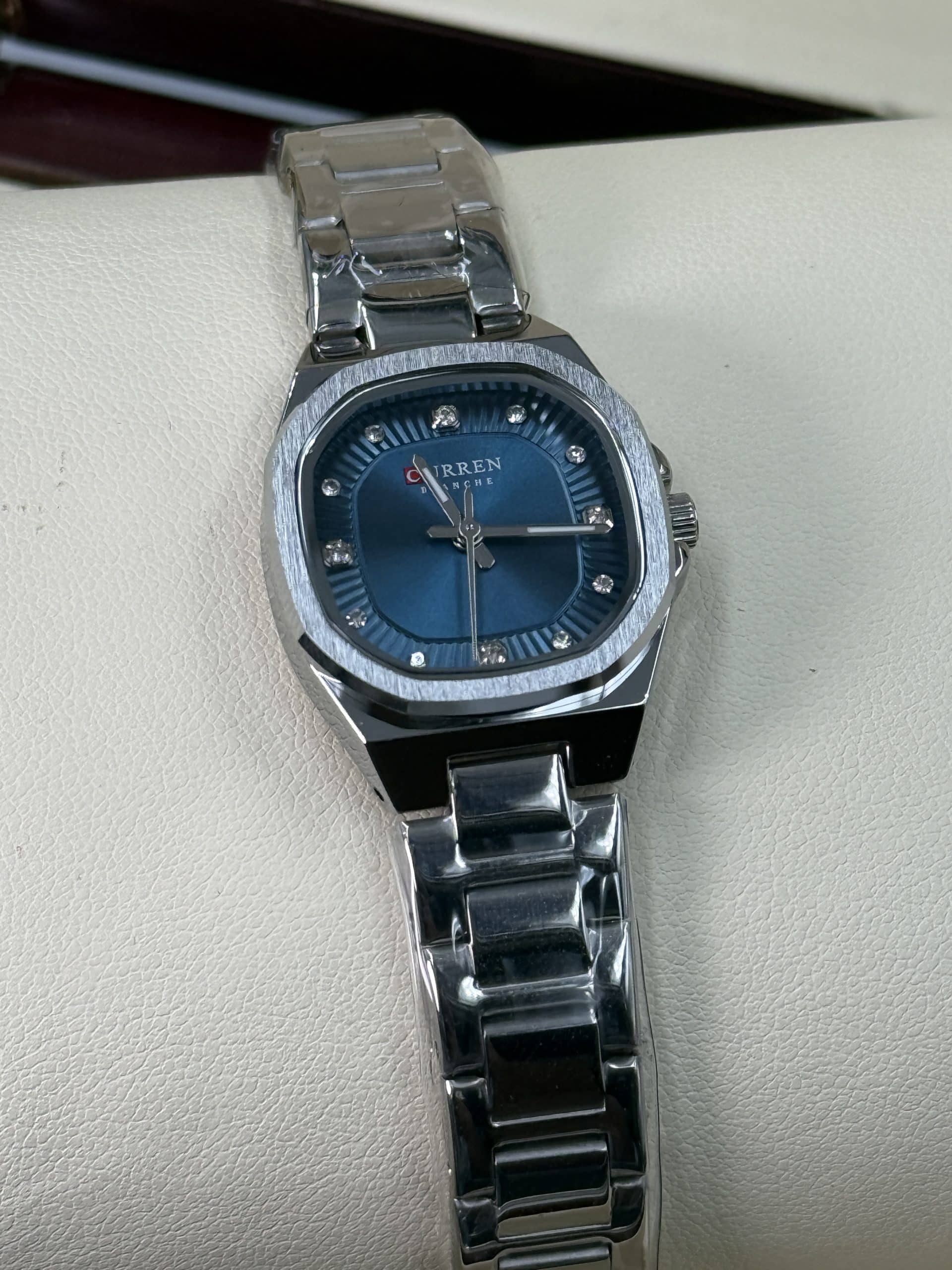 CURREN 9104 Women's Silver Watch with Blue Textured Dial & Crystal Markers | Time Ticking - Image 2