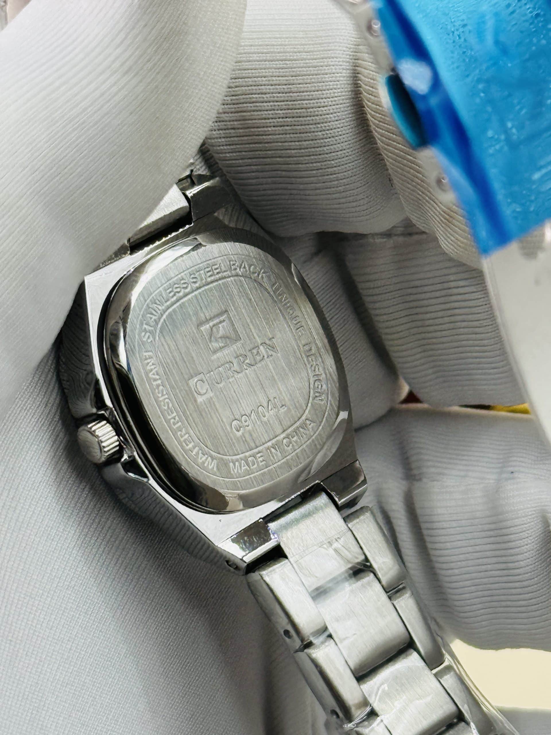 CURREN 9104 Women's Silver Watch with Blue Textured Dial & Crystal Markers | Time Ticking - Image 4