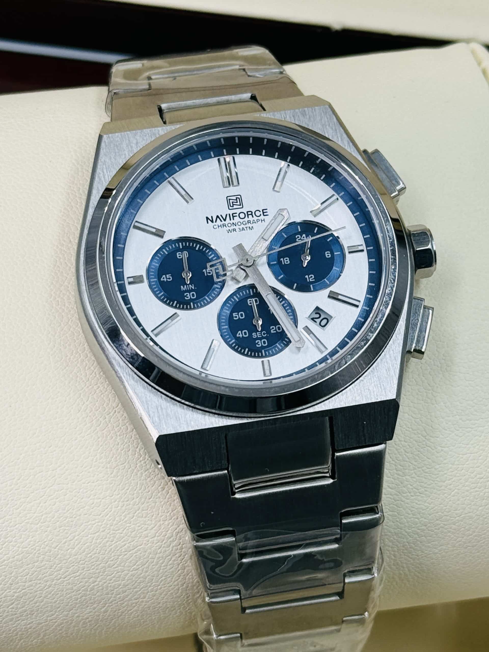 NAVIFORCE NF8048 Men's Silver Chronograph Watch with White Dial & Blue Subdials | Time Ticking - Image 2