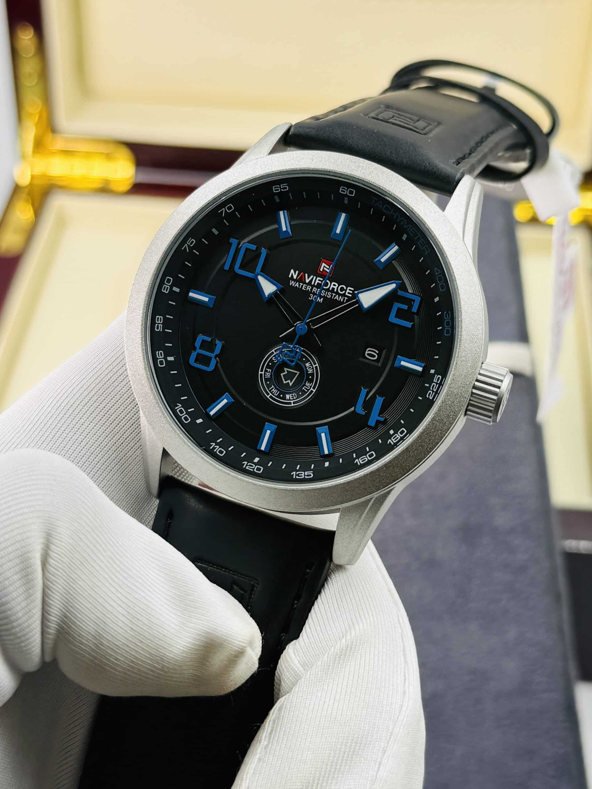 Naviforce NF9229 Men's Black Leather Strap Watch with Blue Dial Markers - Image 4