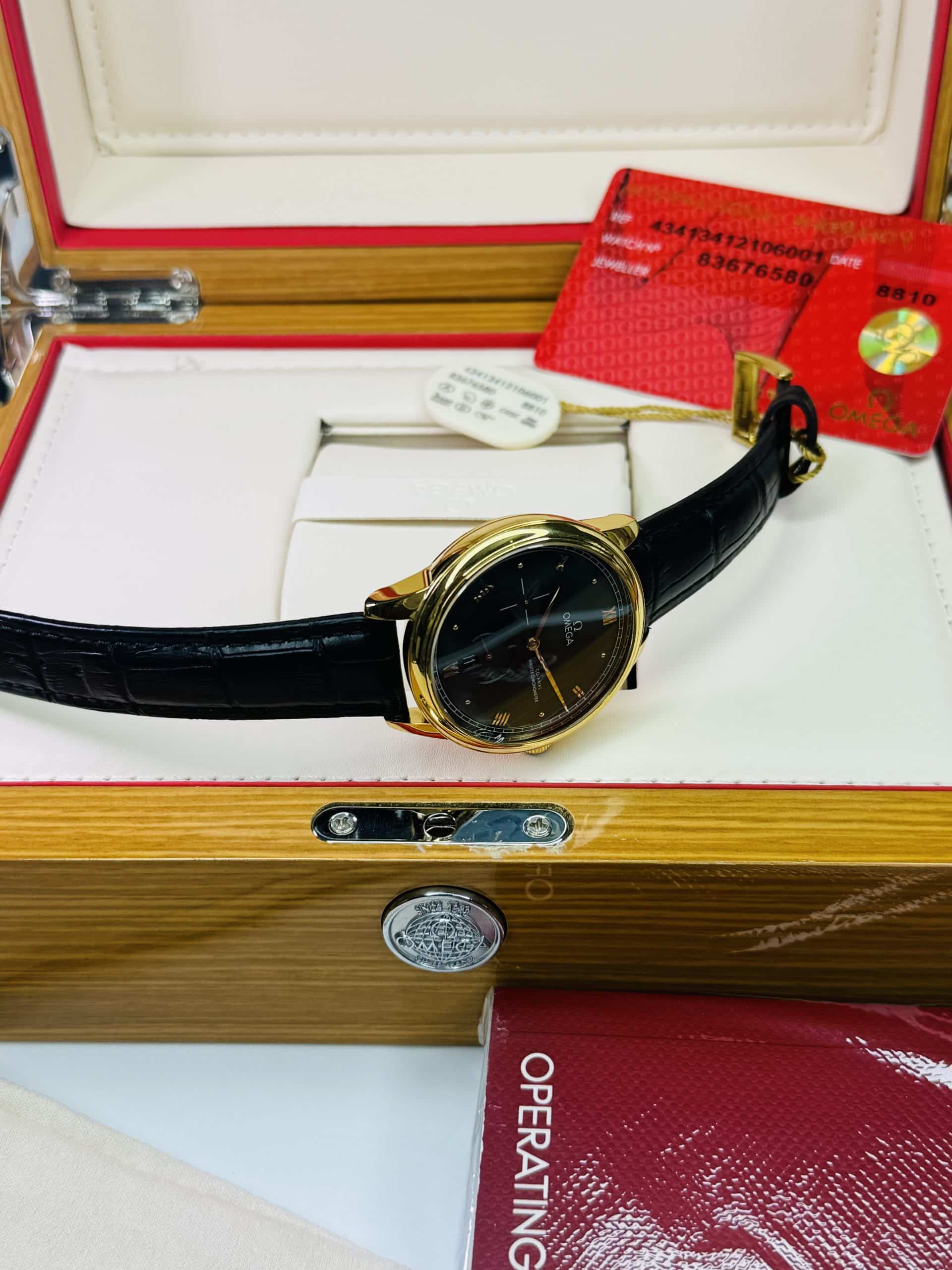 OMEGA De Ville Prestige-Inspired 41mm Men's Green Dial Gold-Tone Watch with Black Leather-Style Strap - Image 9