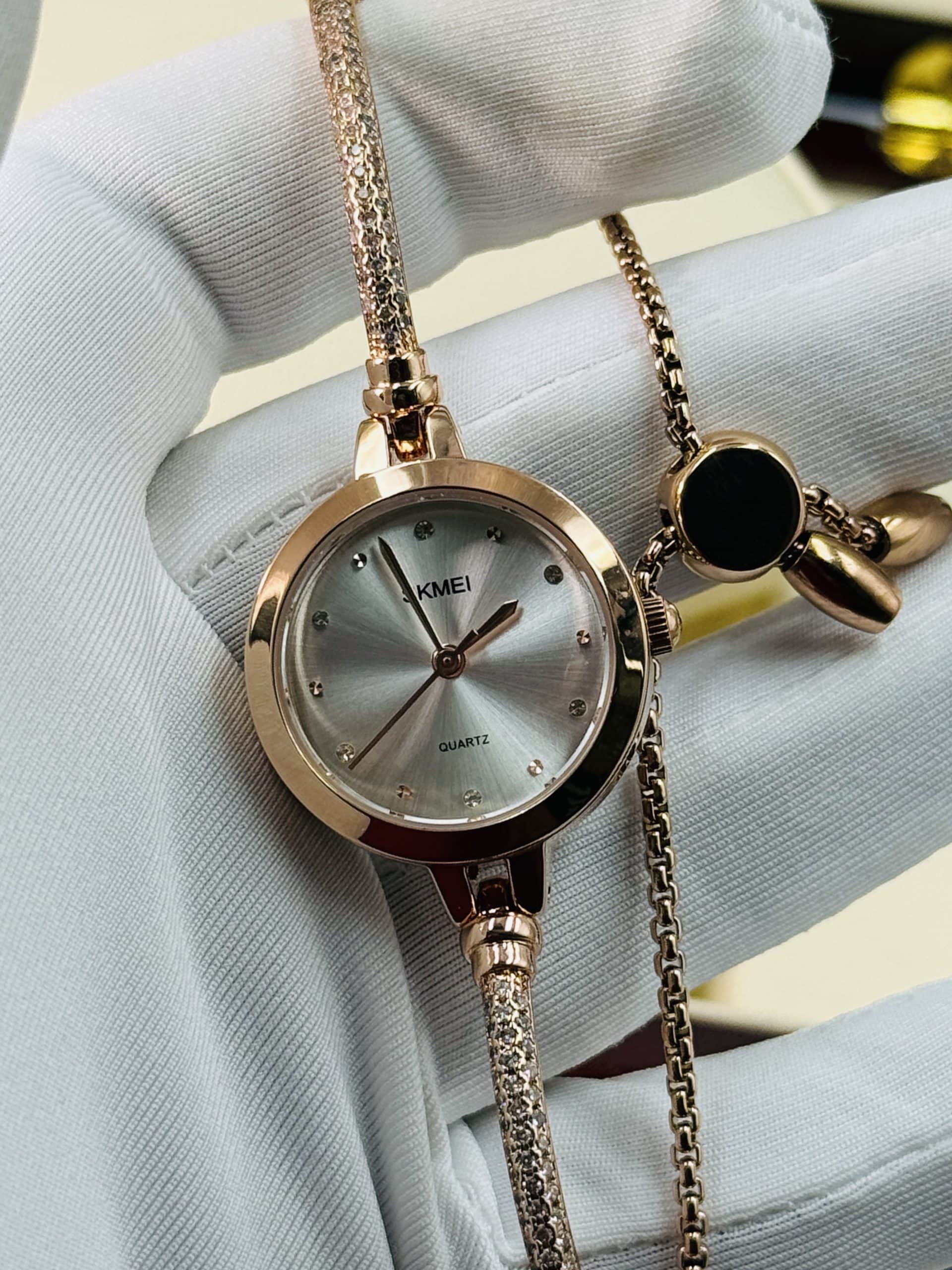 SKMEI 1805 Rose Gold Women’s Watch with Silver Dial & Crystal Bracelet - Image 5