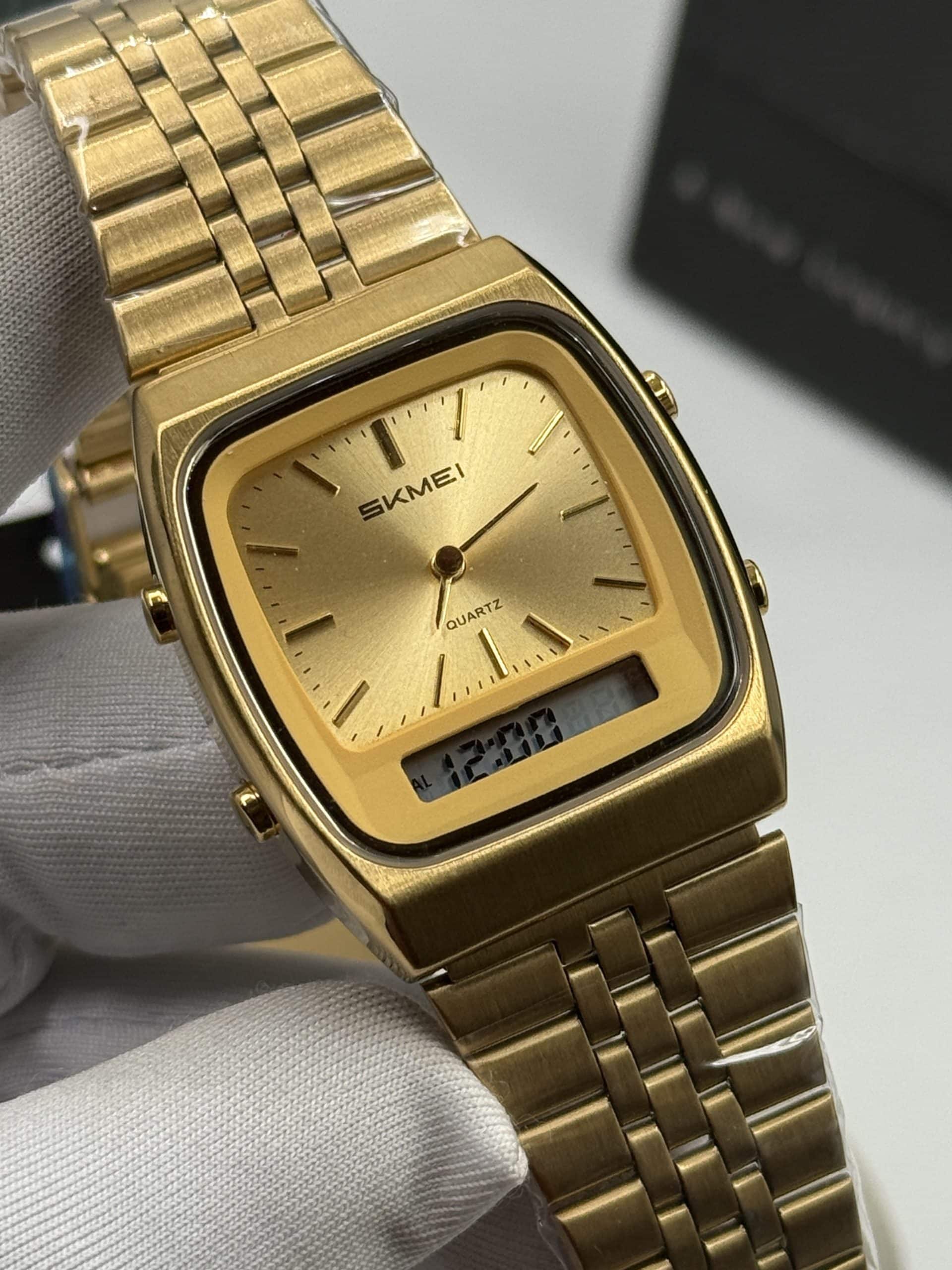 SKMEI 2585 Gold Analog Digital Watch with Metal Bracelet - Image 2