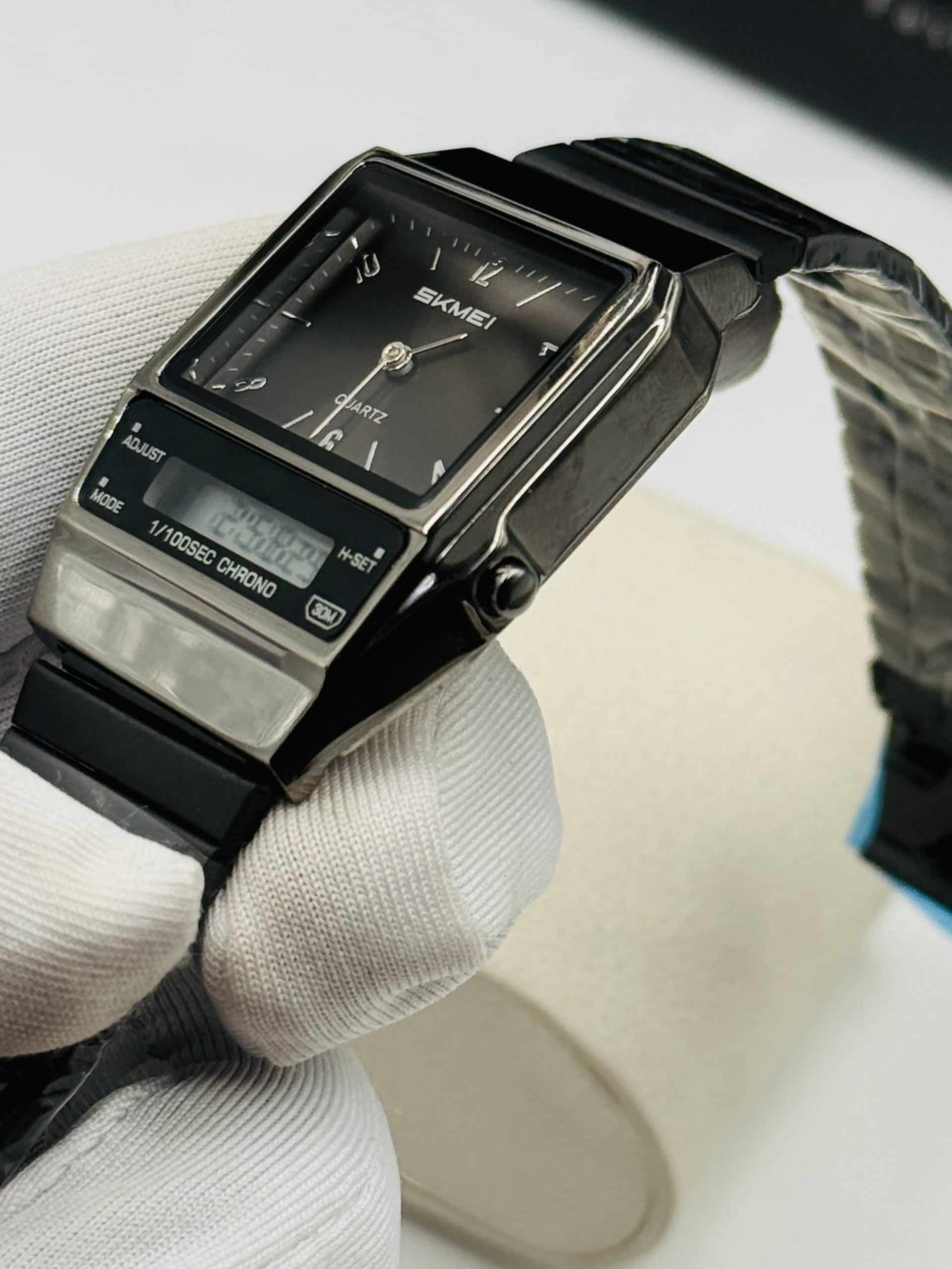 SKMEI 2632 Black Dial Analog Digital Watch with Metal Bracelet - Image 5