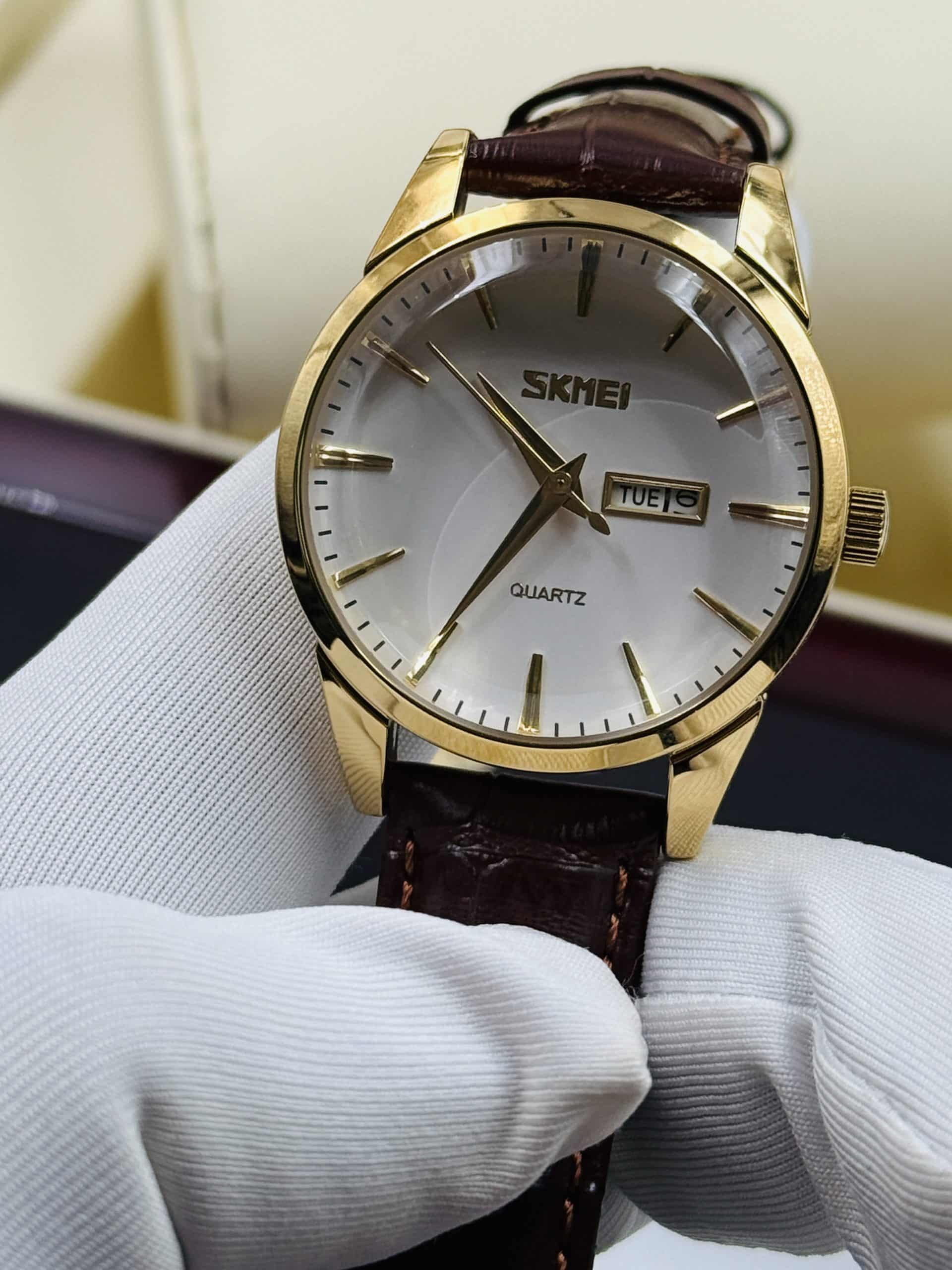 SKMEI 9073 Women’s Gold Watch with Champagne Dial & Brown Leather Strap - Image 3
