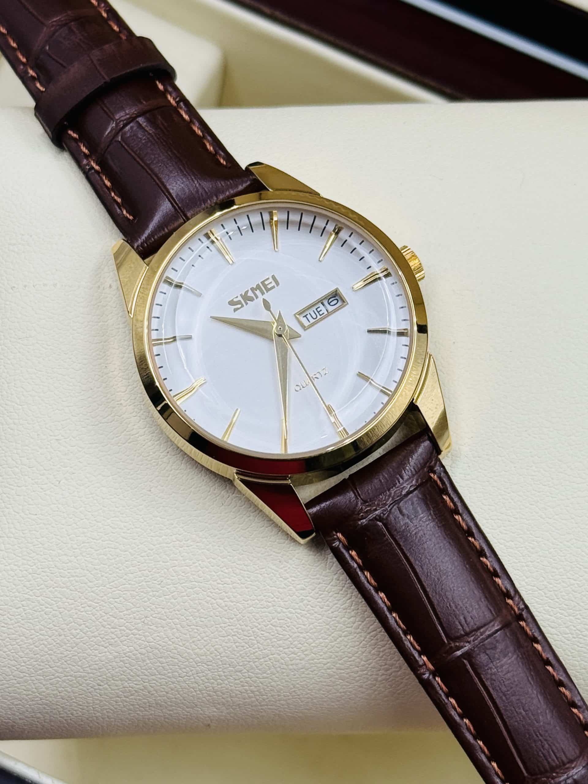 SKMEI 9073 Women’s Gold Watch with Champagne Dial & Brown Leather Strap - Image 2