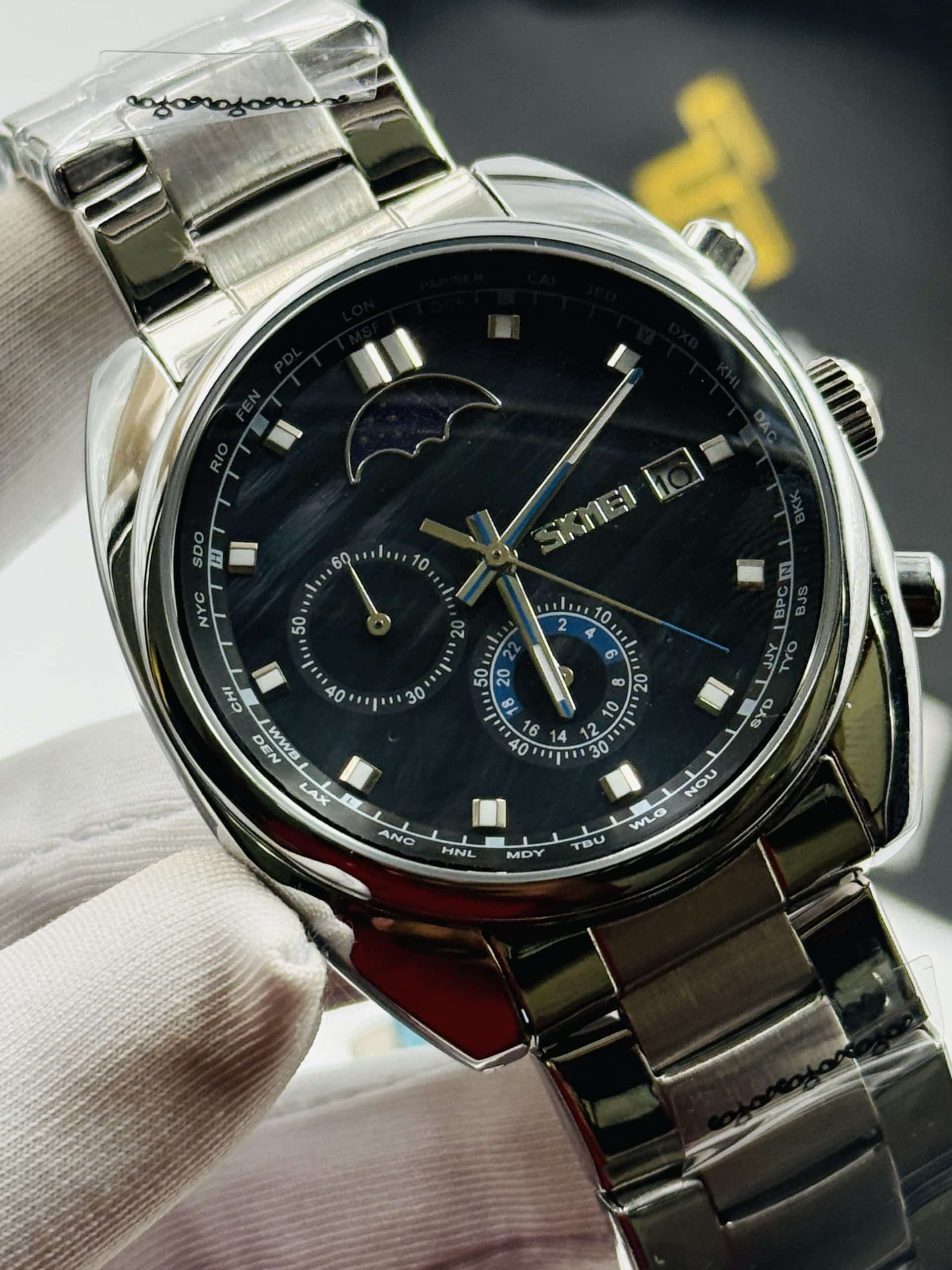 SKMEI 9325 Silver Watch with Blue Dial and Stainless Steel Bracelet - Image 3
