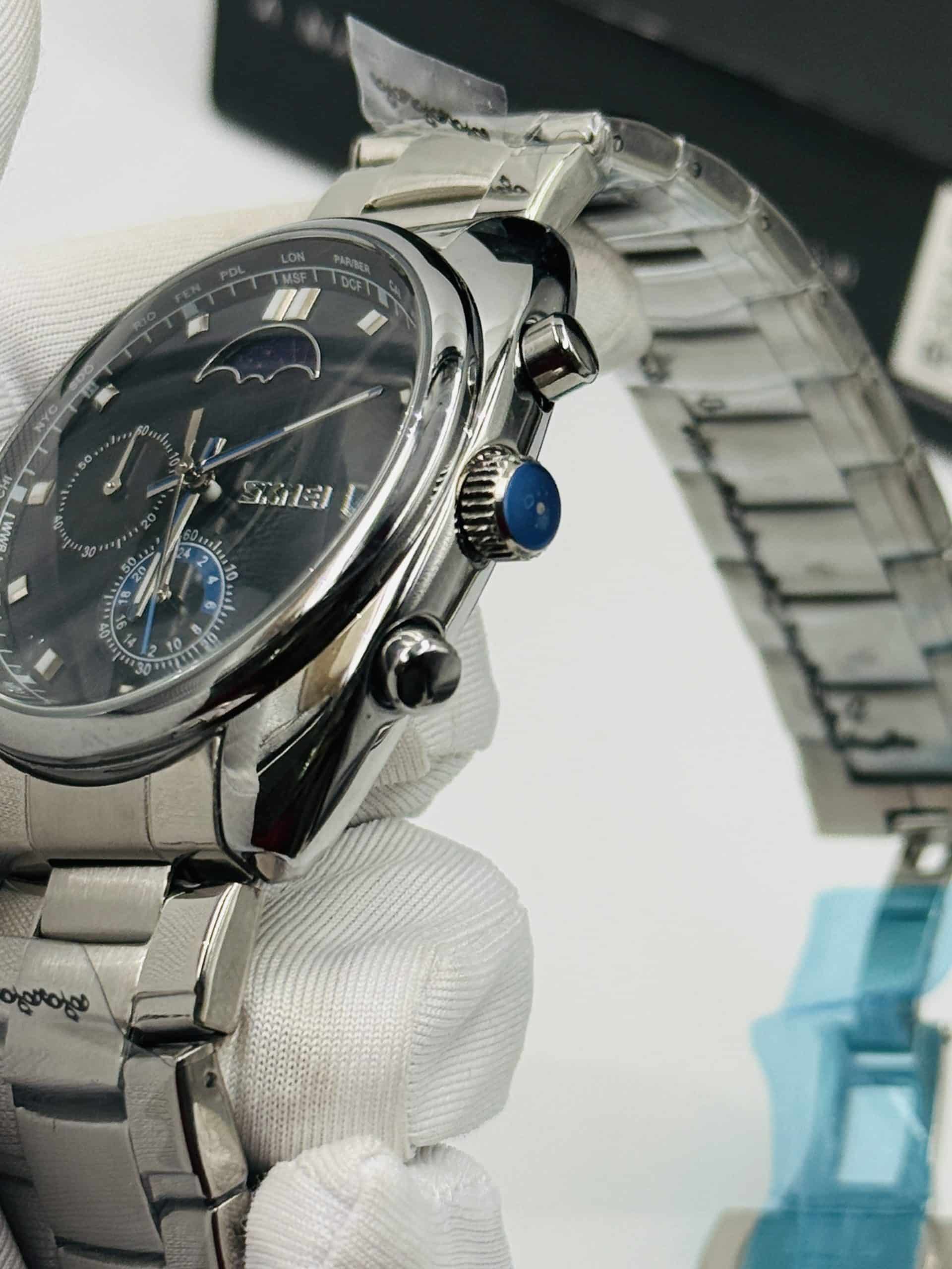SKMEI 9325 Silver Watch with Blue Dial and Stainless Steel Bracelet - Image 4
