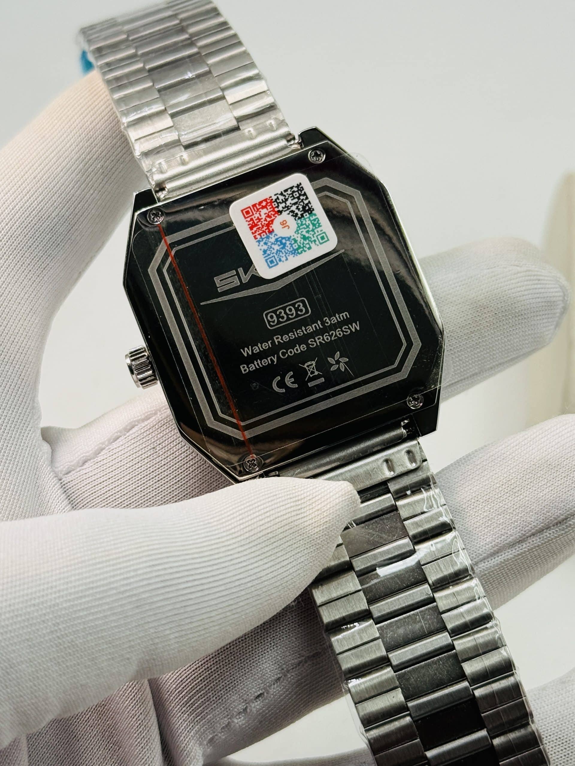 SKMEI 9393 Silver Stainless Steel Watch with Black Geometric Dial - Image 6
